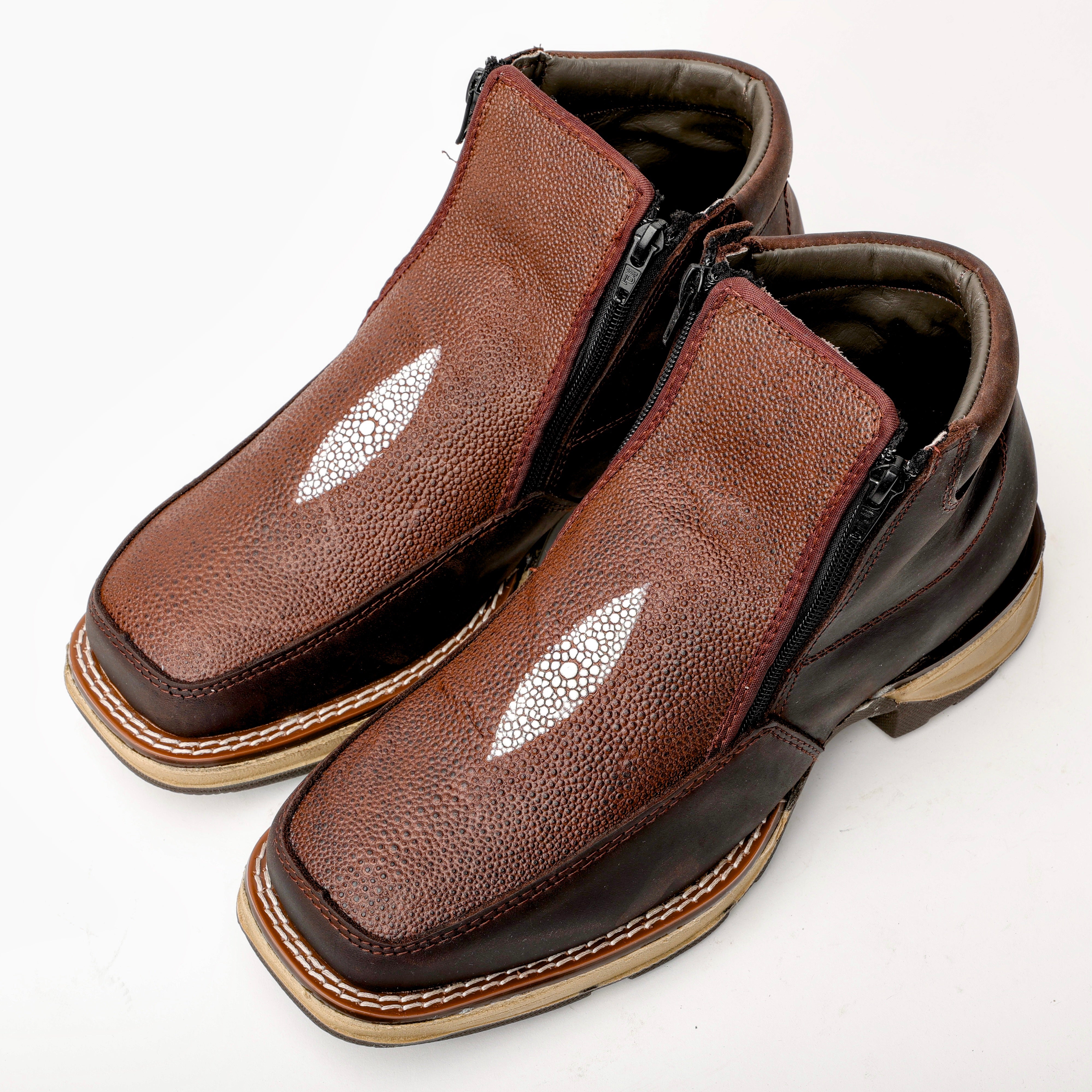 Brown Stingray Leather Botin With 3D Lightweight Soles - Square Toe
