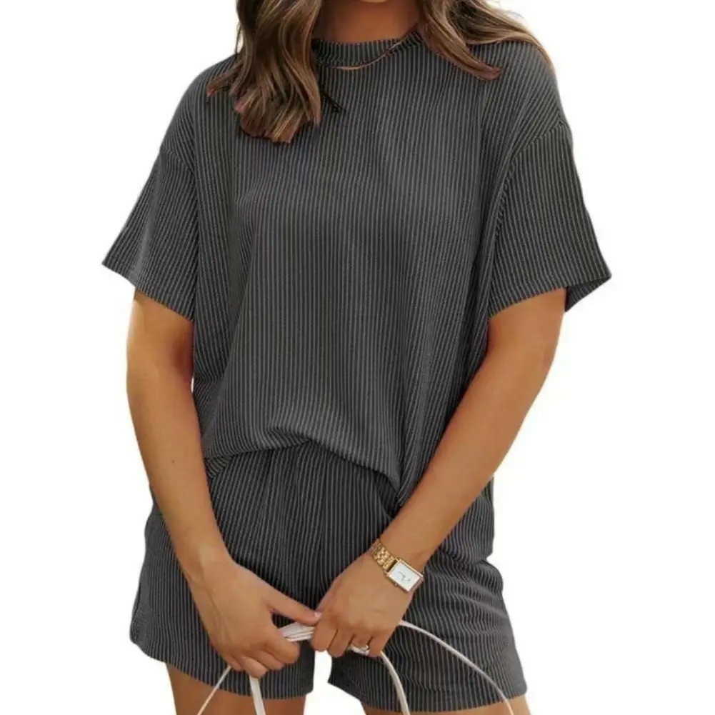 Women's Ribbed Textured Lounge Shorts Set with Pockets