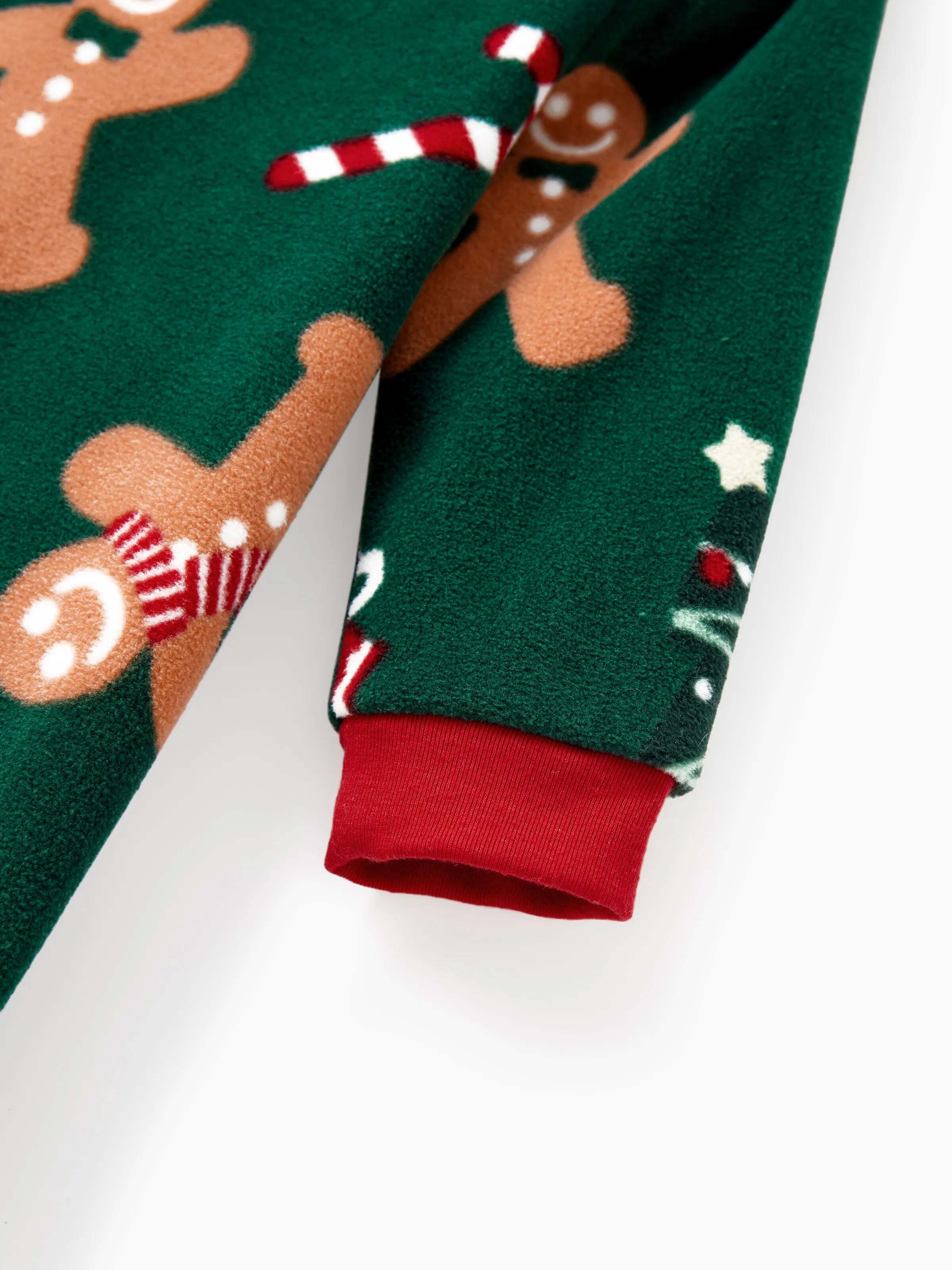 Christmas Pajamas Family Matching Fleece Gingerbread Man Long Sleeves Pajamas Sets with Christmas Socks Dark Green