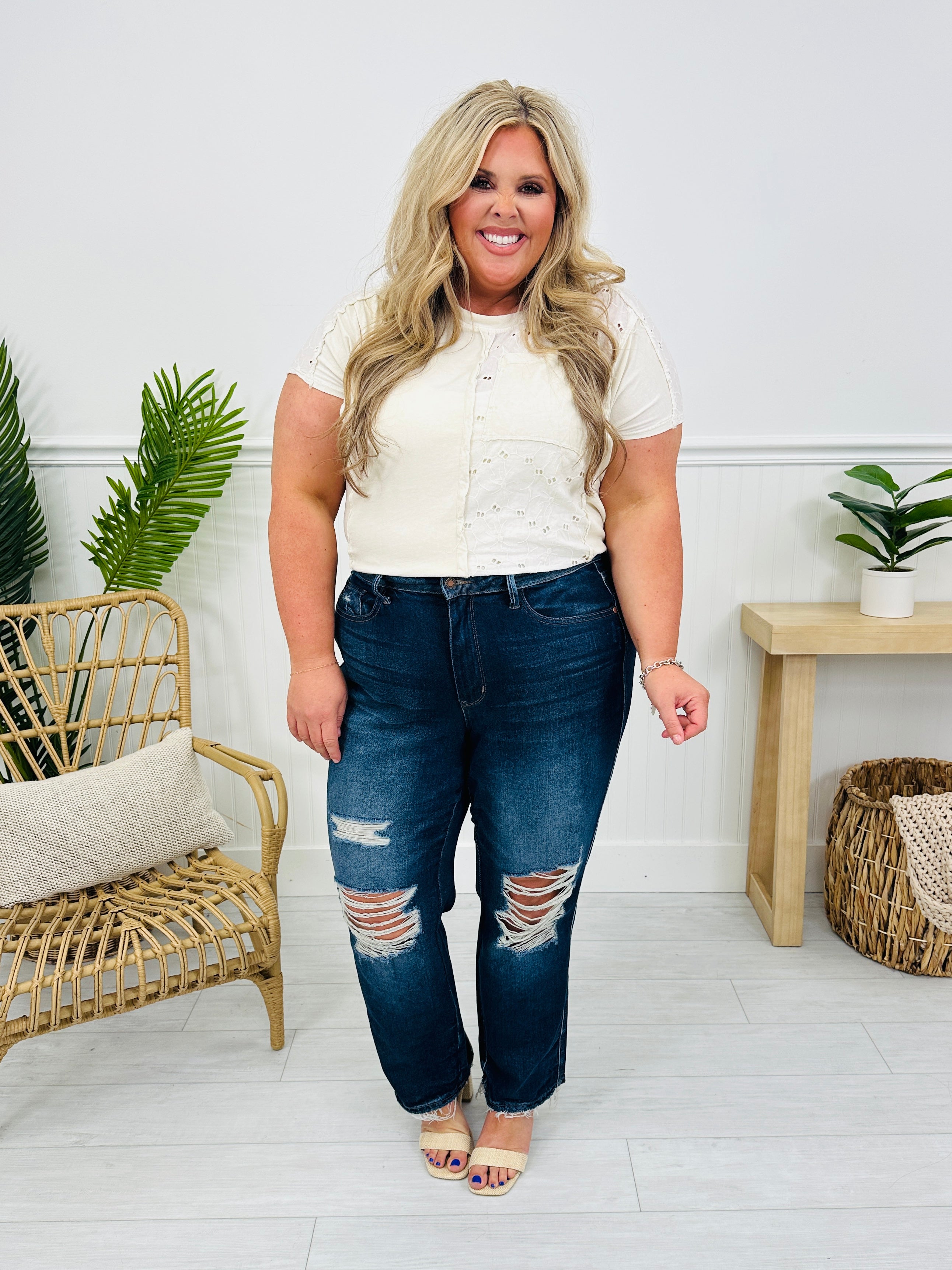 Judy Blue On Top Of The Trend Straight Jeans