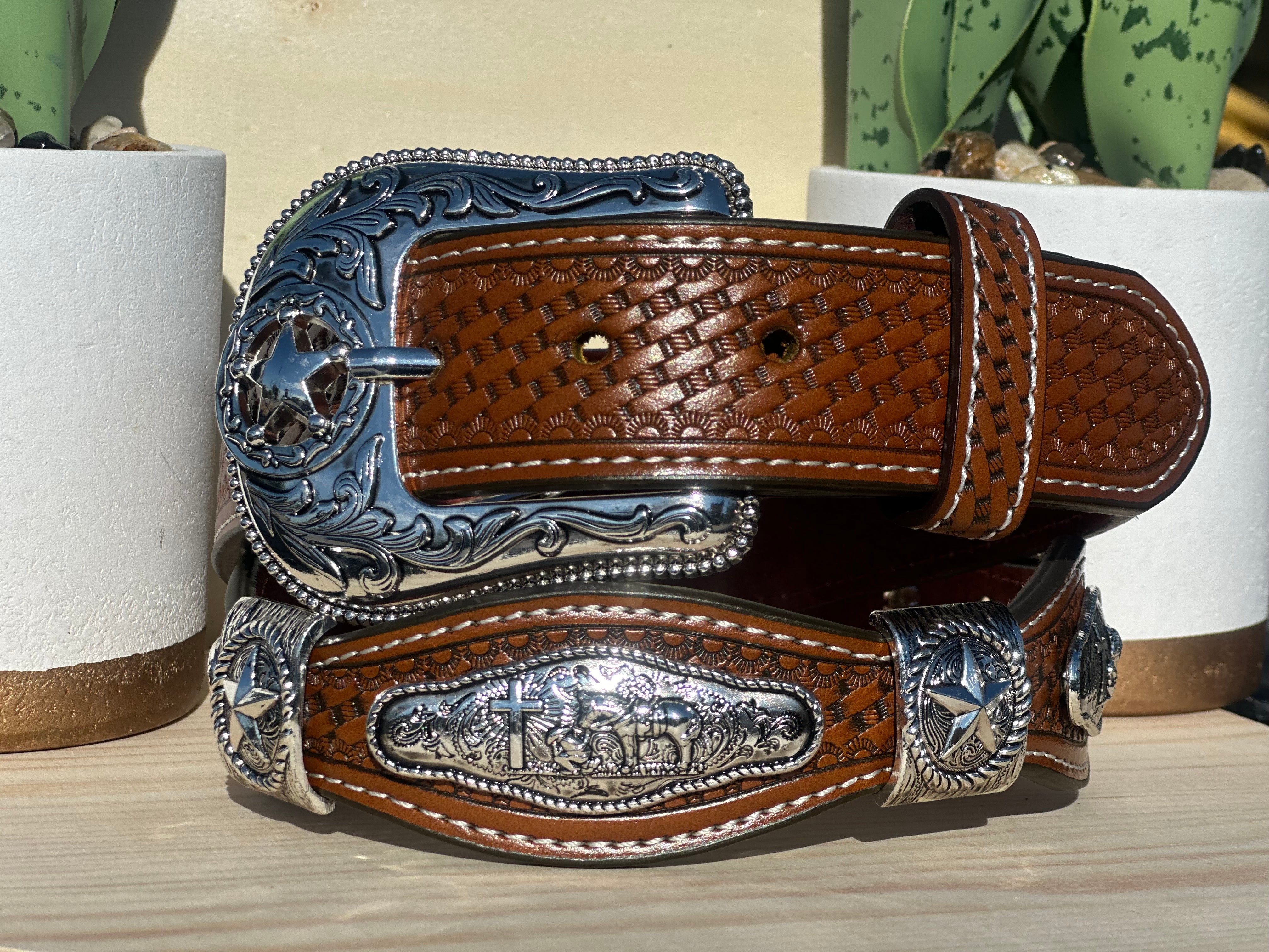 Men’s Honey Leather Belt With Praying Cowboy Concho