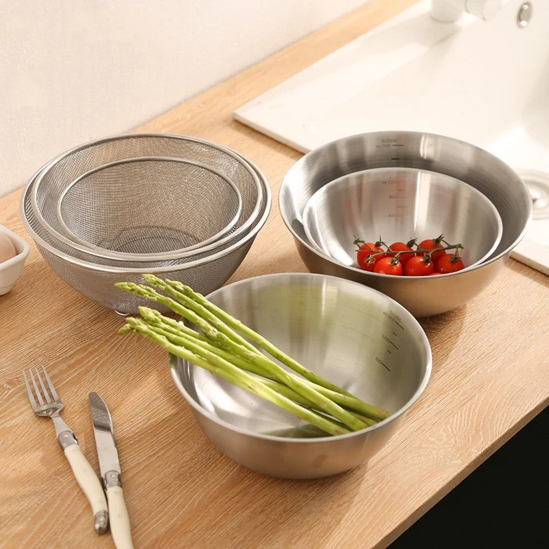 Stainless Steel Mixing Bowl & Mesh Sieve