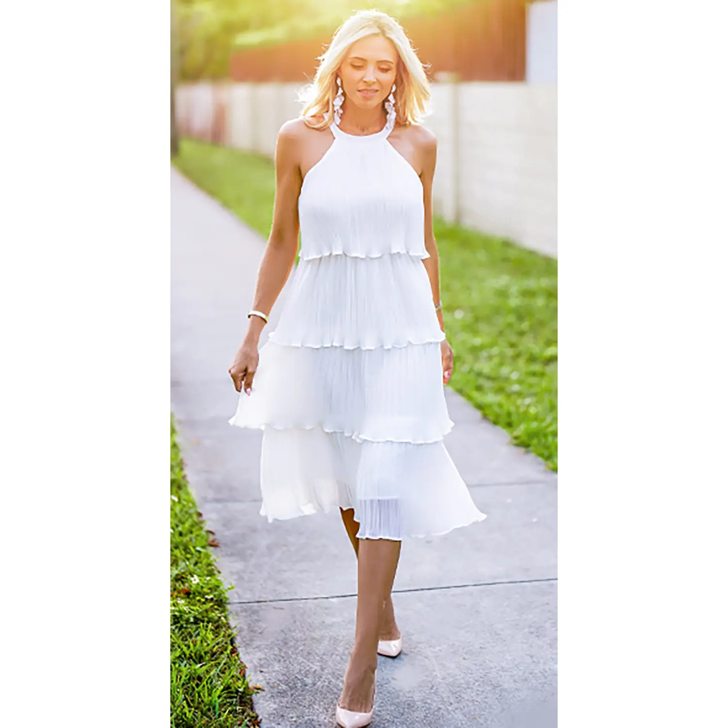 ✨Women's 2026 Summer Sleeveless Halter Neck Ruffle Tiered Layed Chiffon Flowy Swing Long Midi Dress