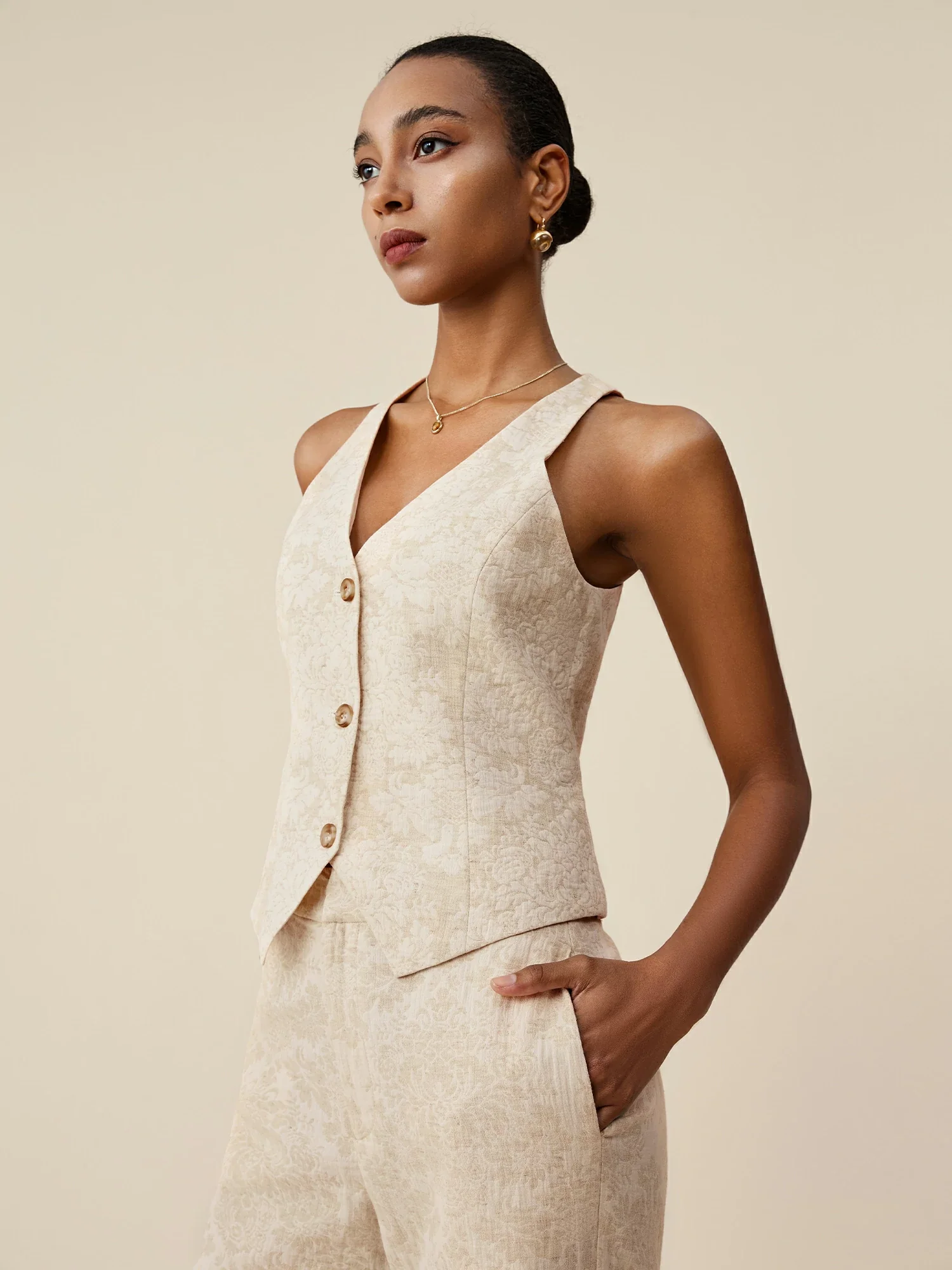 Cotton & Linen V-Neck Jacquard Vest