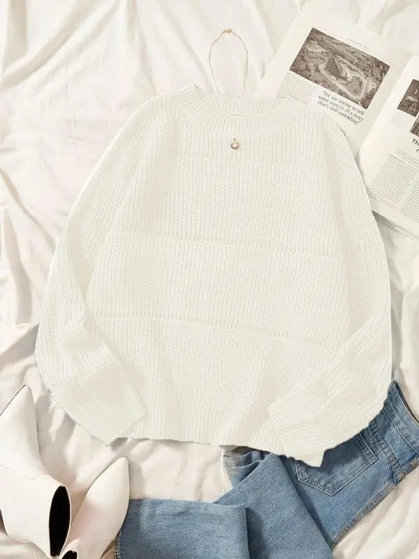 Women's Simple Minimalist Plain Textured Round Neck Sweater