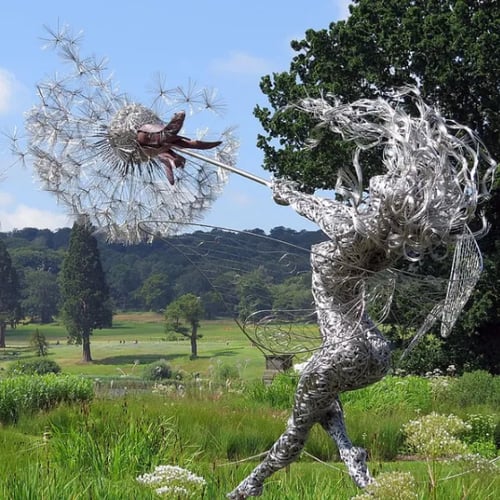 3D Flower Fairy Dancing with Dandelion Garden