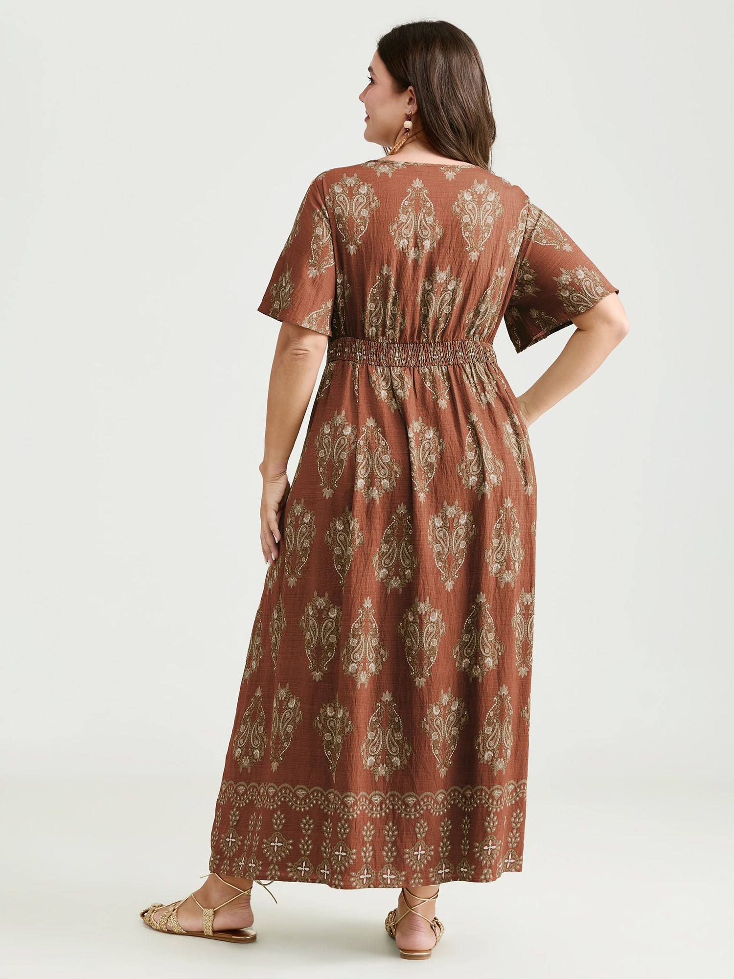Paisley Print Pockets Shirred Waist Maxi Dress