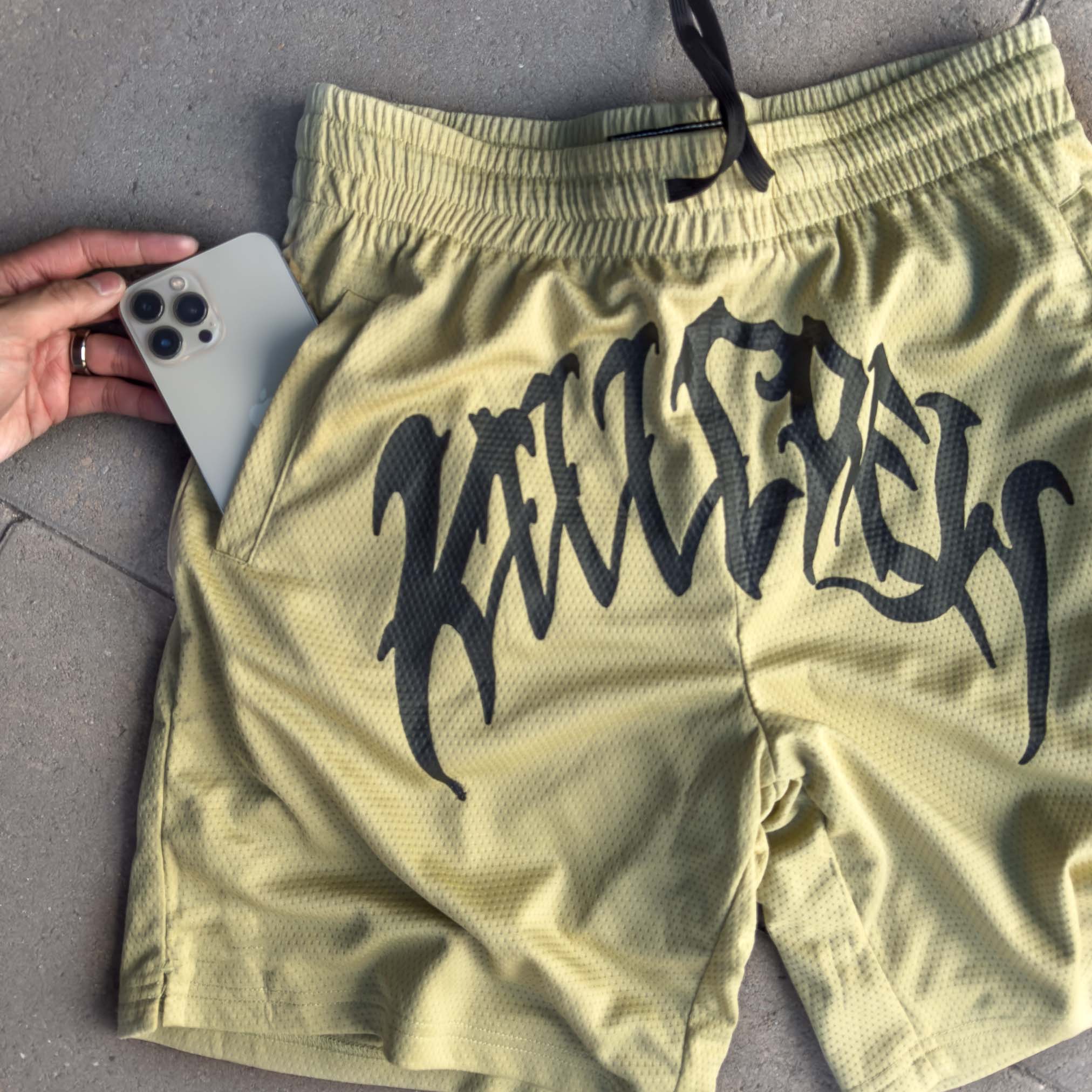 RELAXED CUT SHORTS CLASSIC - GREEN / BLACK