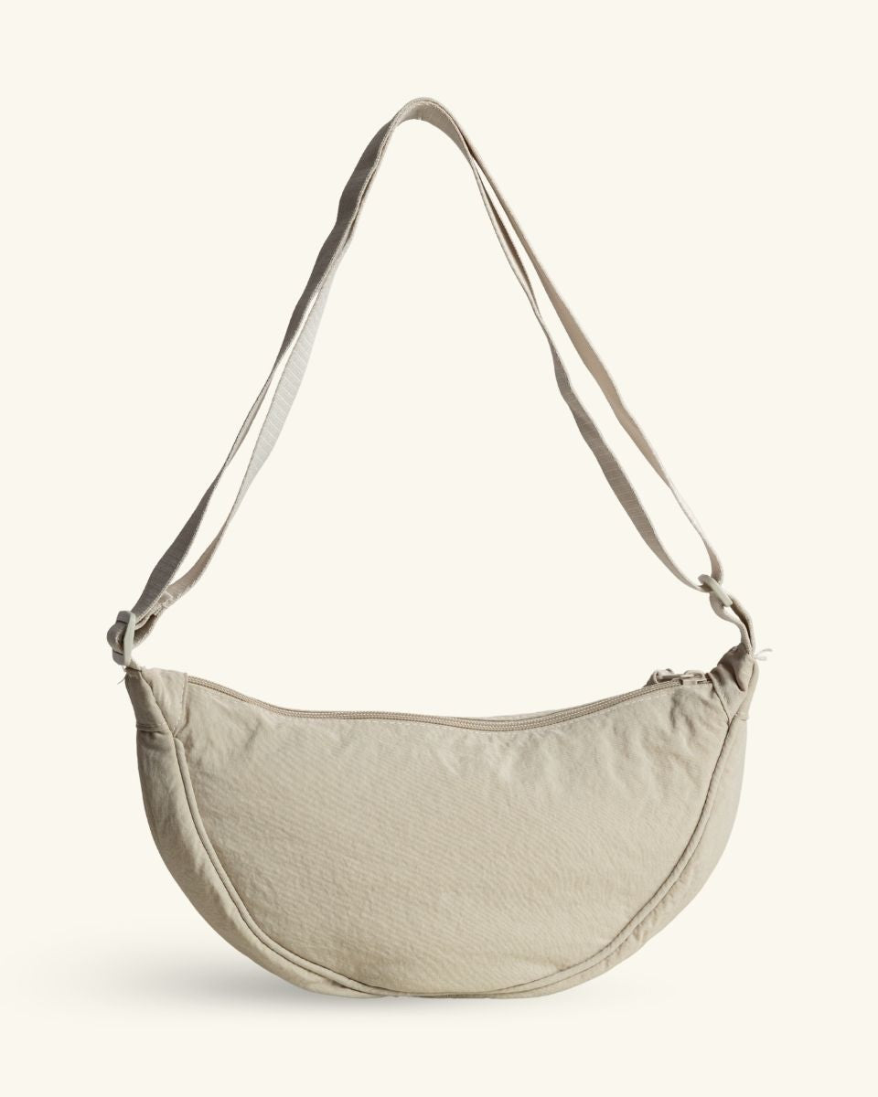 Women's Elegant & Stylish Handbag — Lightweight and Spacious