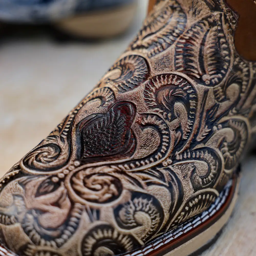 TBR Desert Hand-Tooled Leather Boots With 3D Lightweight Sole - Composite Toe