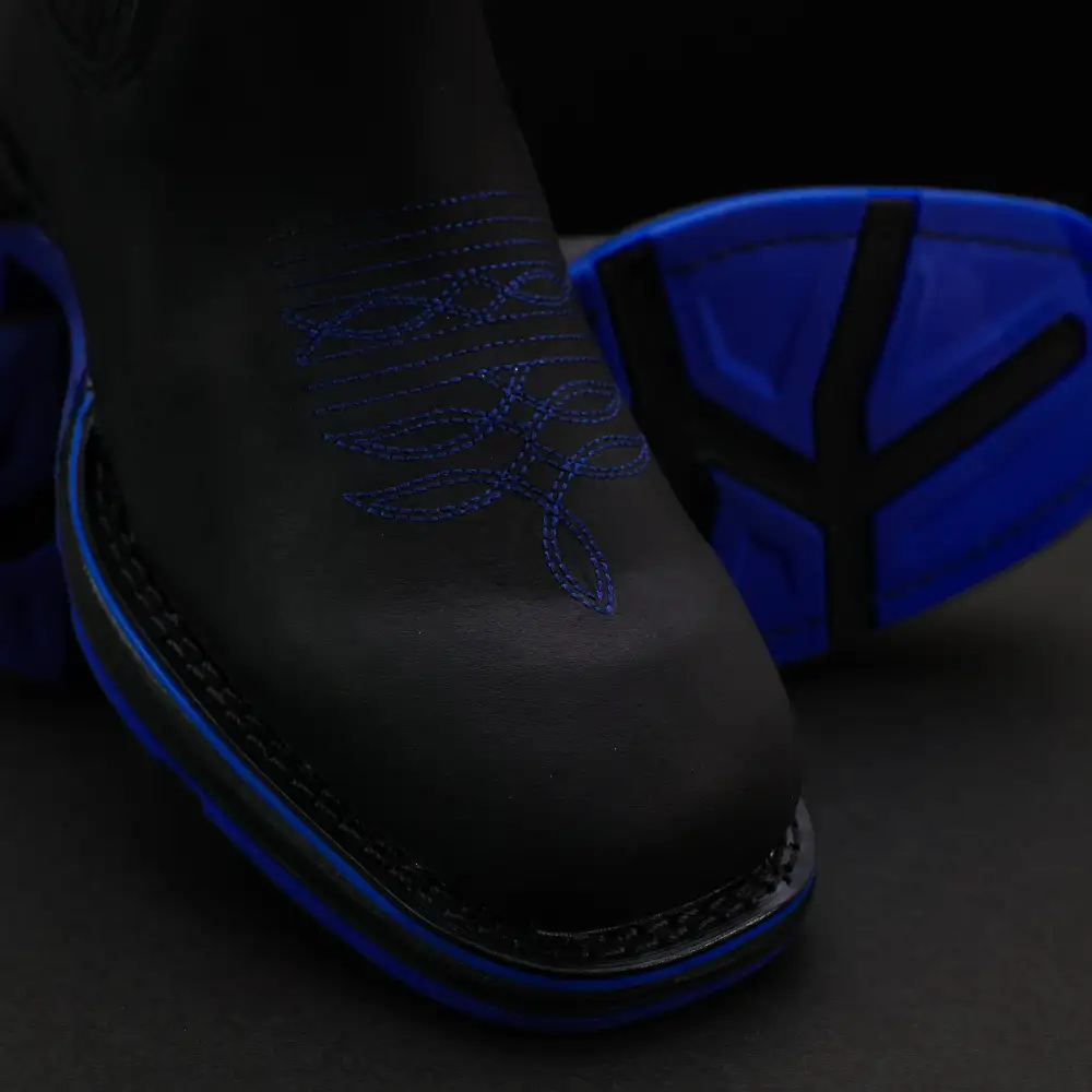 Black Leather Botin With Lightweight Soles - Square Toe