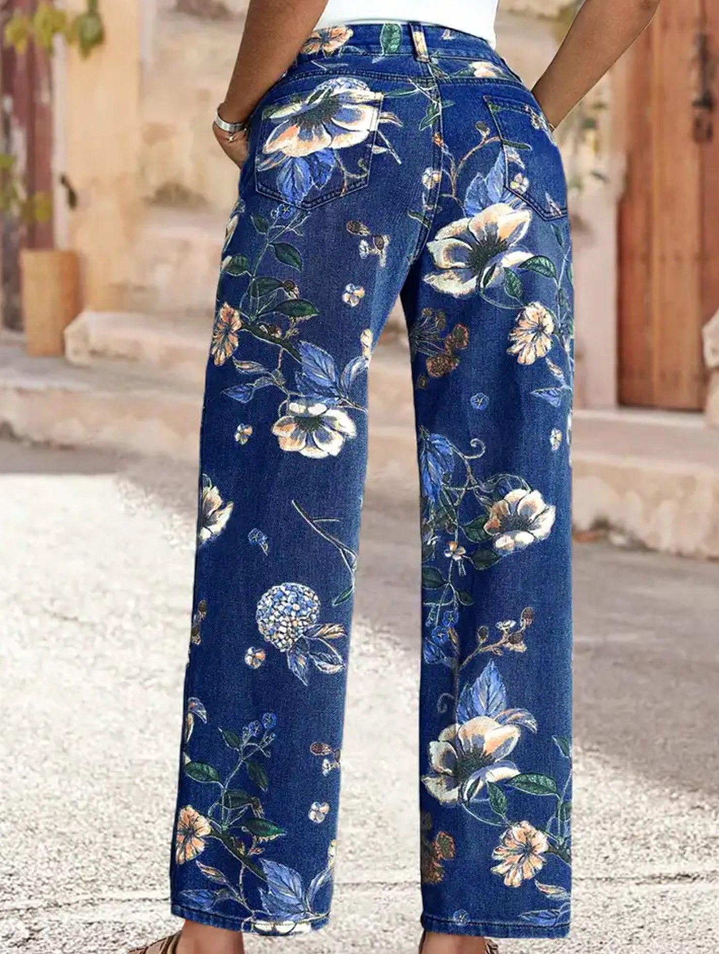 Floral pattern straight leg high-waisted jean_CWJP00876