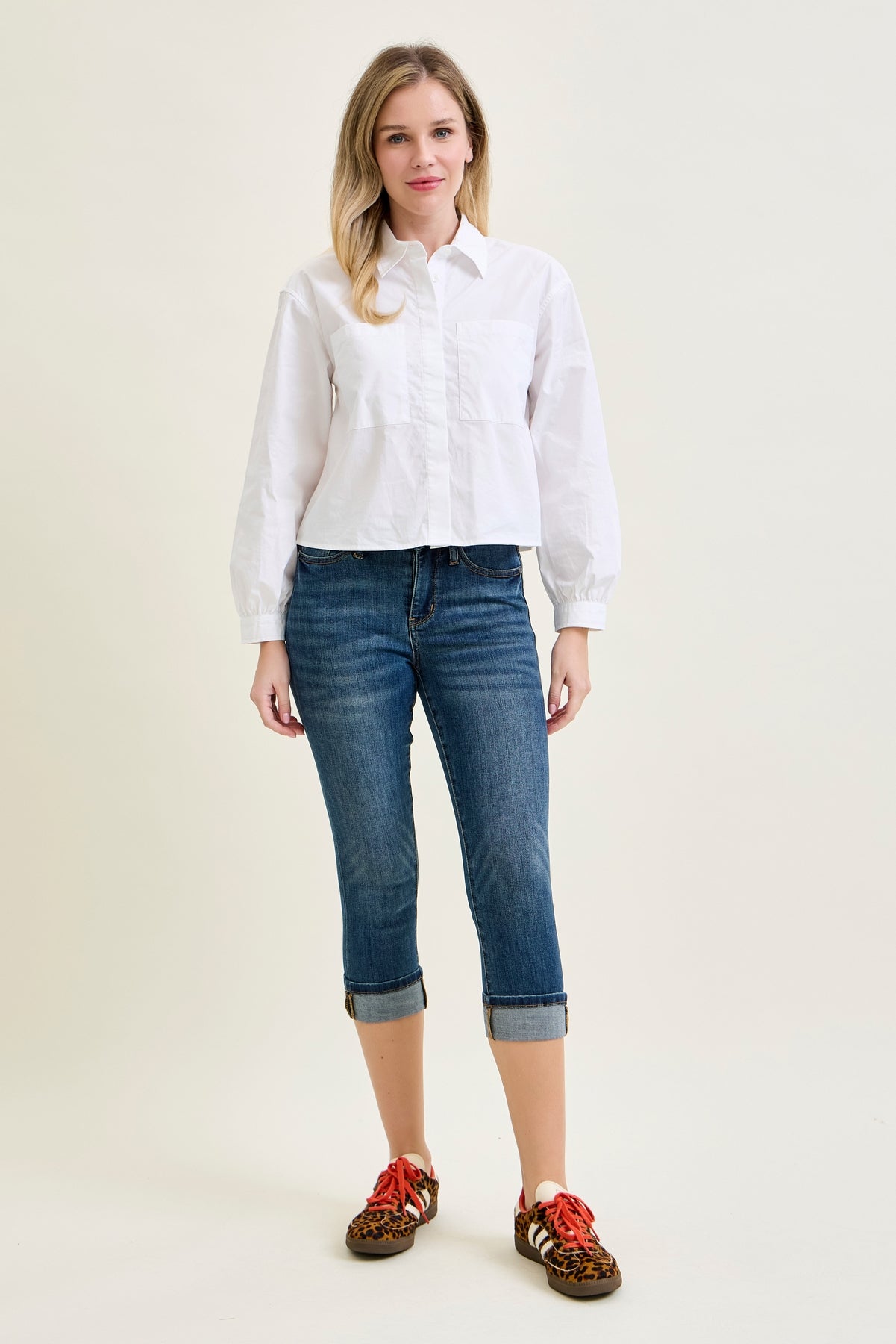 Serenity Mid Rise Capri