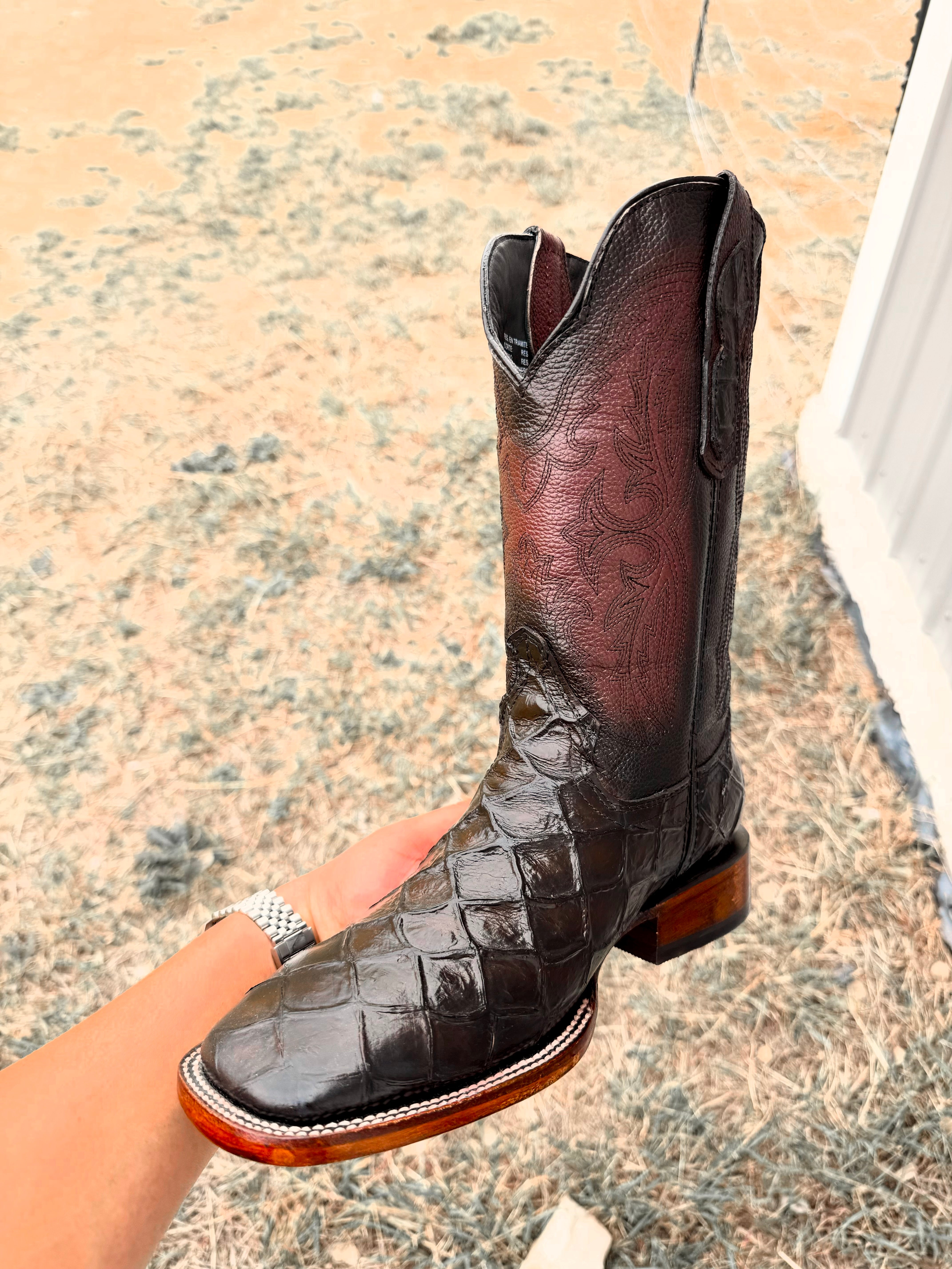 BLOWOUT SALE BOOT #27🚨