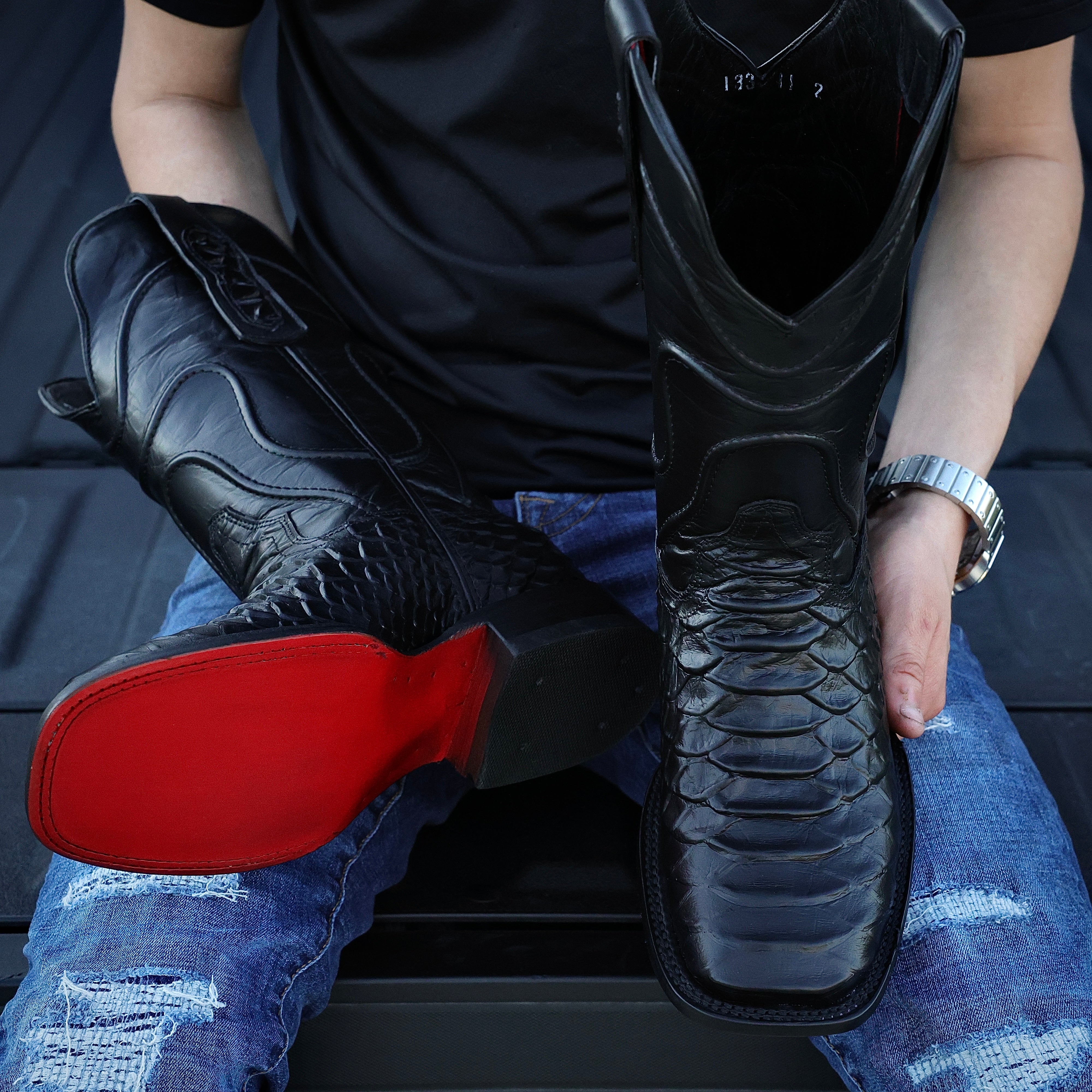 BLOWOUT SALE BOOT #16🚨