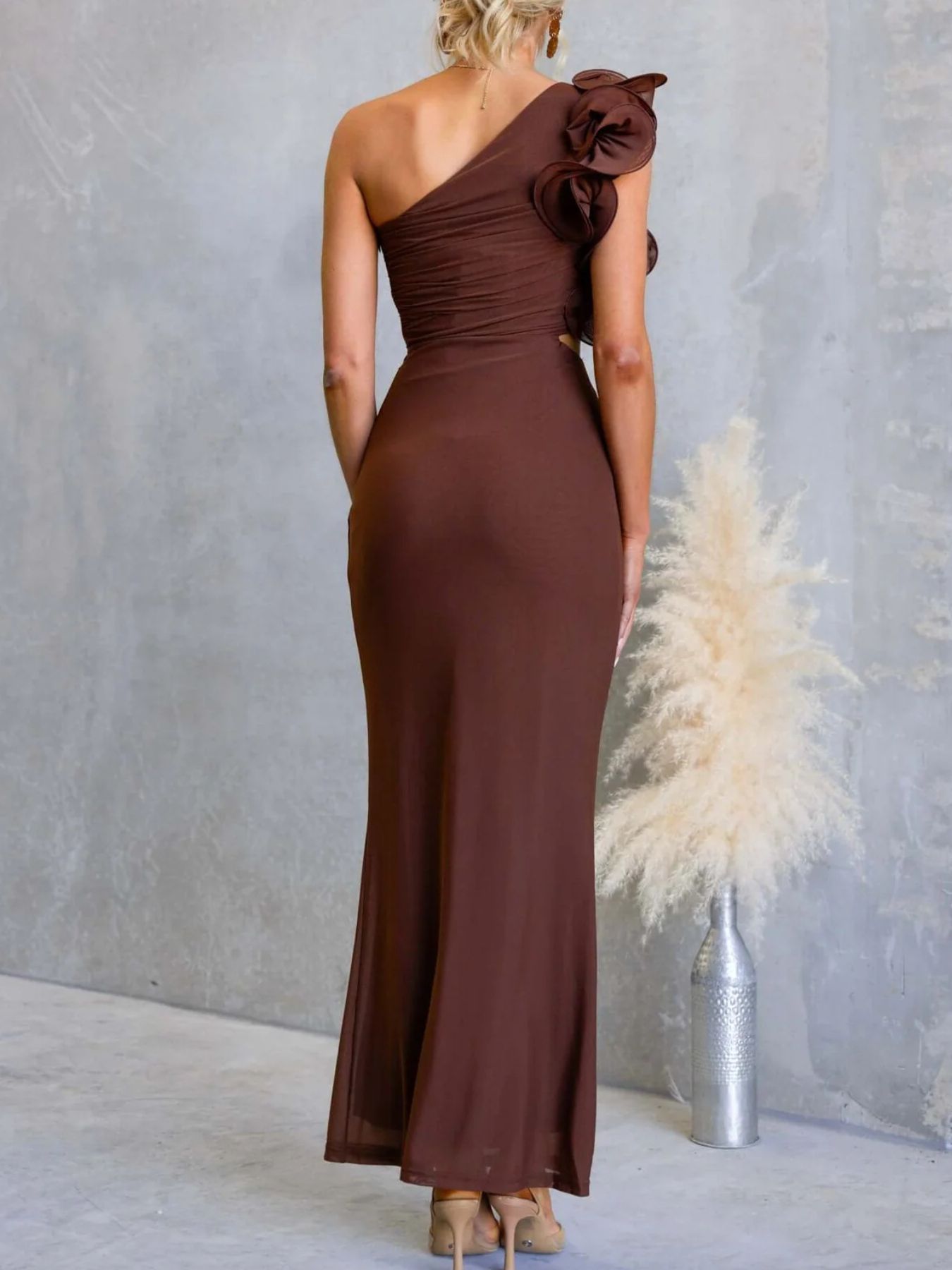 One-Shoulder Floral Trim Sleeveless Maxi Dress