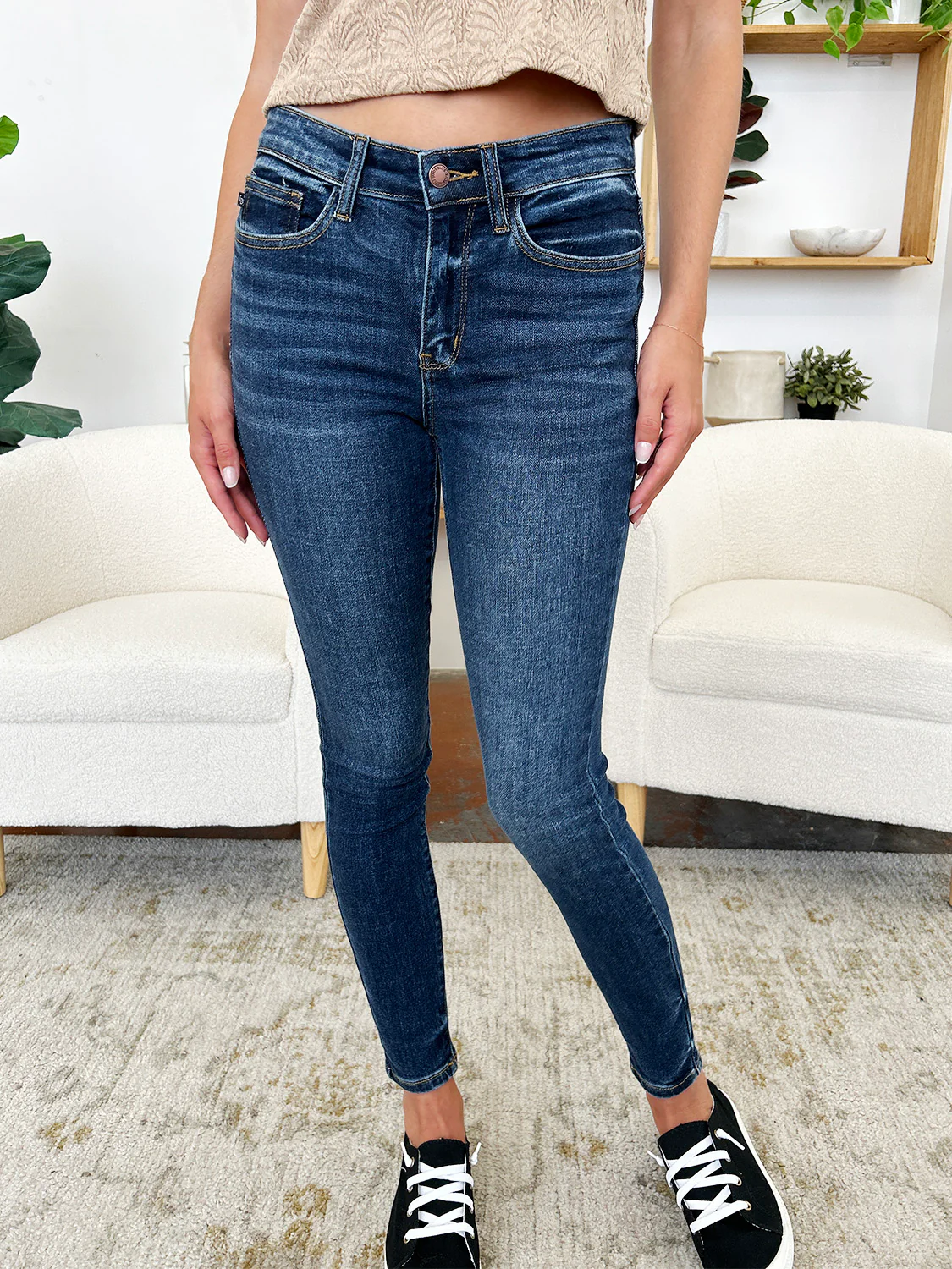Blue Full Size Classic Handsand Skinny Jeans
