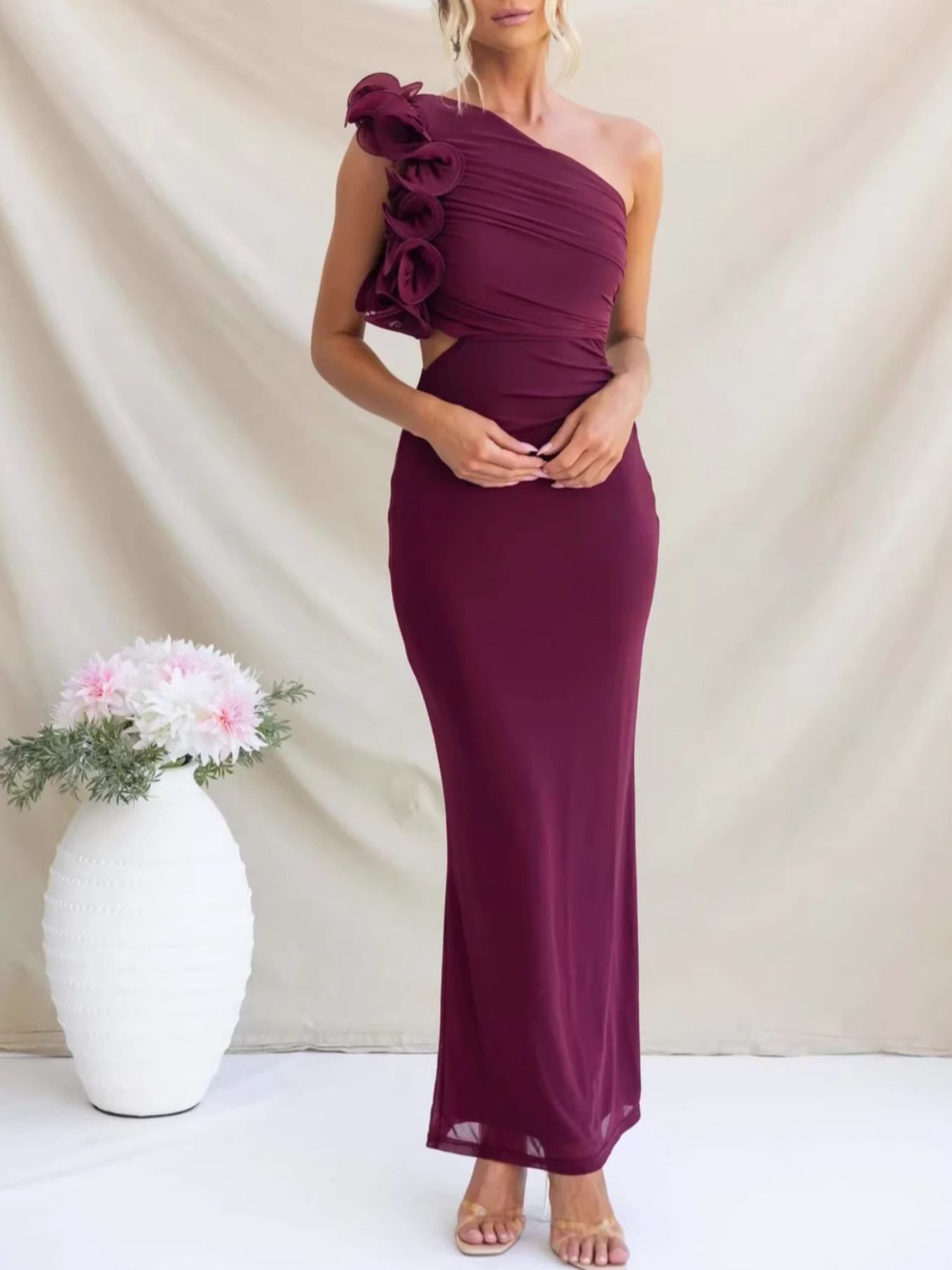 One-Shoulder Floral Trim Sleeveless Maxi Dress