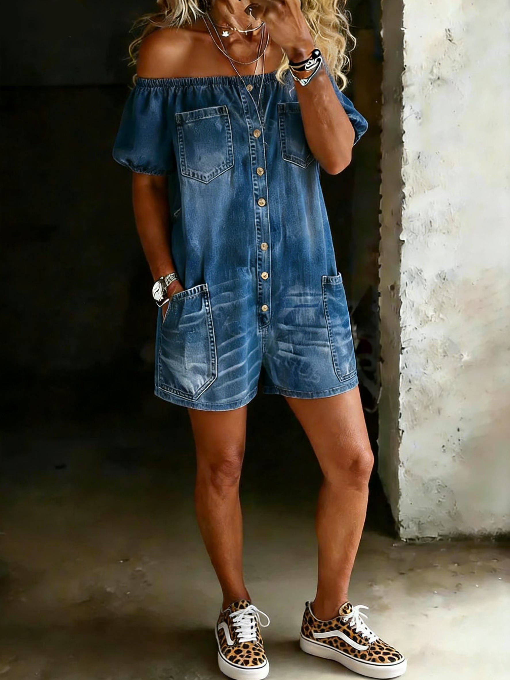 Women‘s Blue Denim Off-shoulder Jumpsuit Shorts