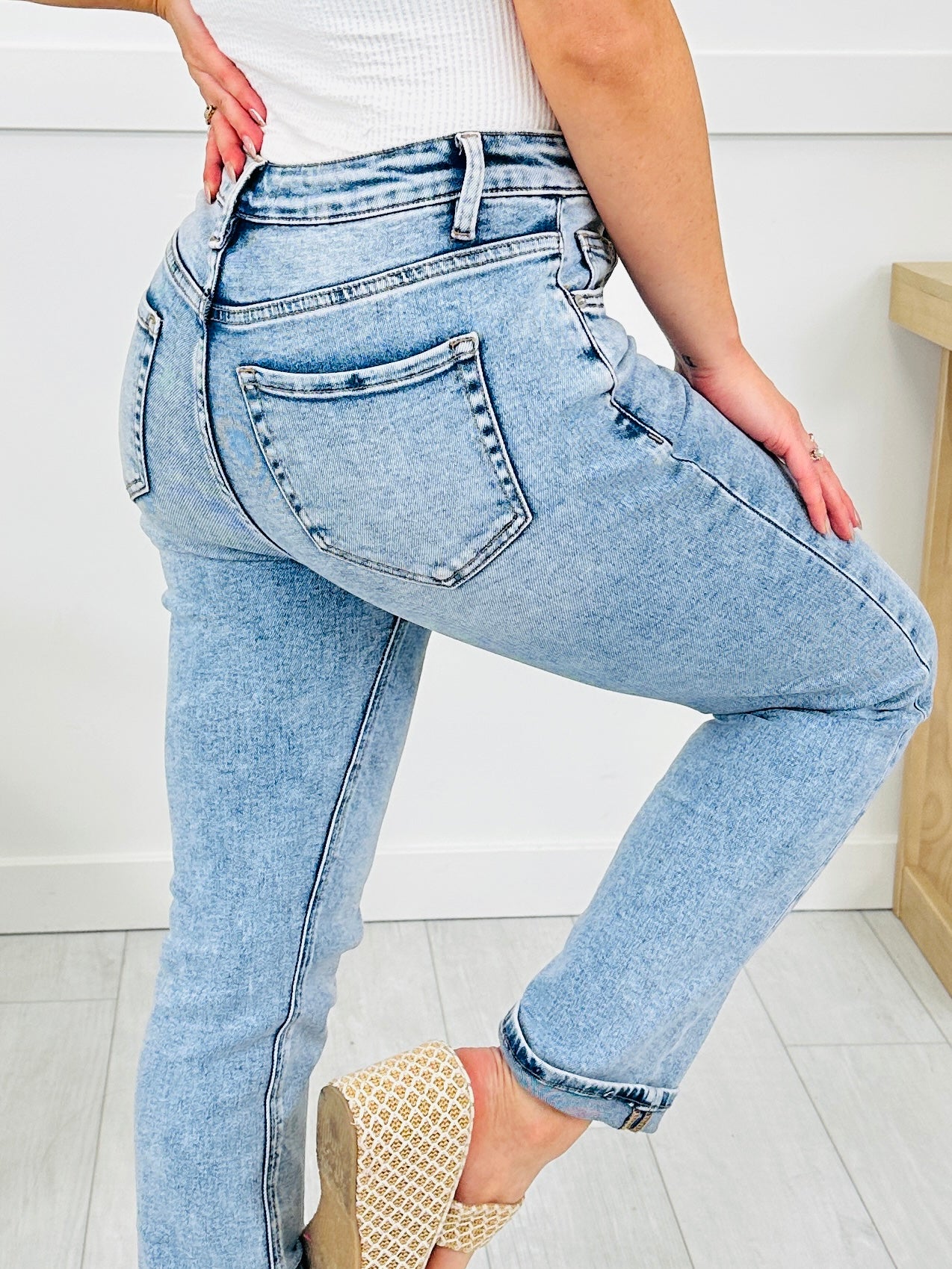 Take My Advice Tummy Control MOCO Exclusive Straight Jeans