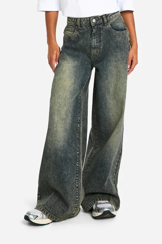Deep Shadow Wash Wide Leg Jeans
