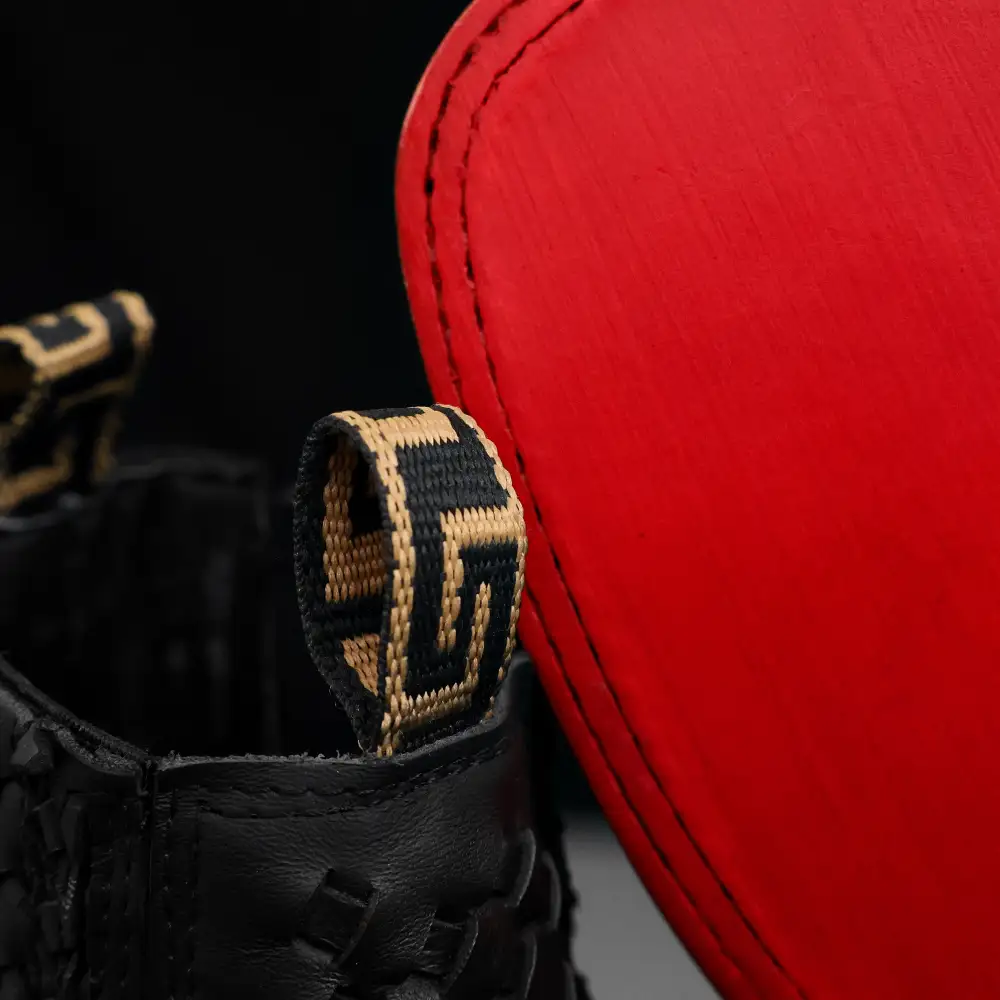 Black Basketweave Botin - Square Tie