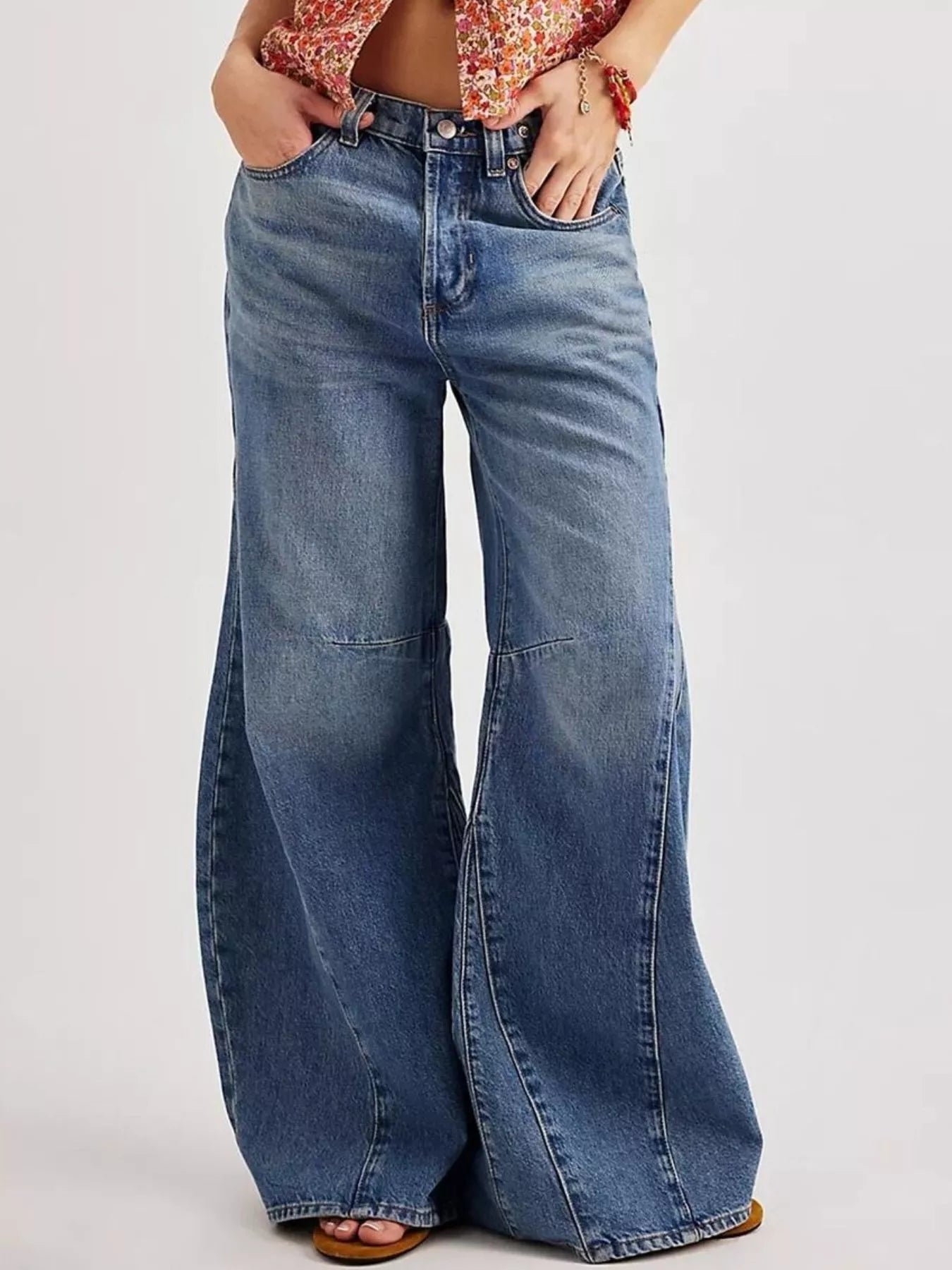 Washed Wide Leg Jeans