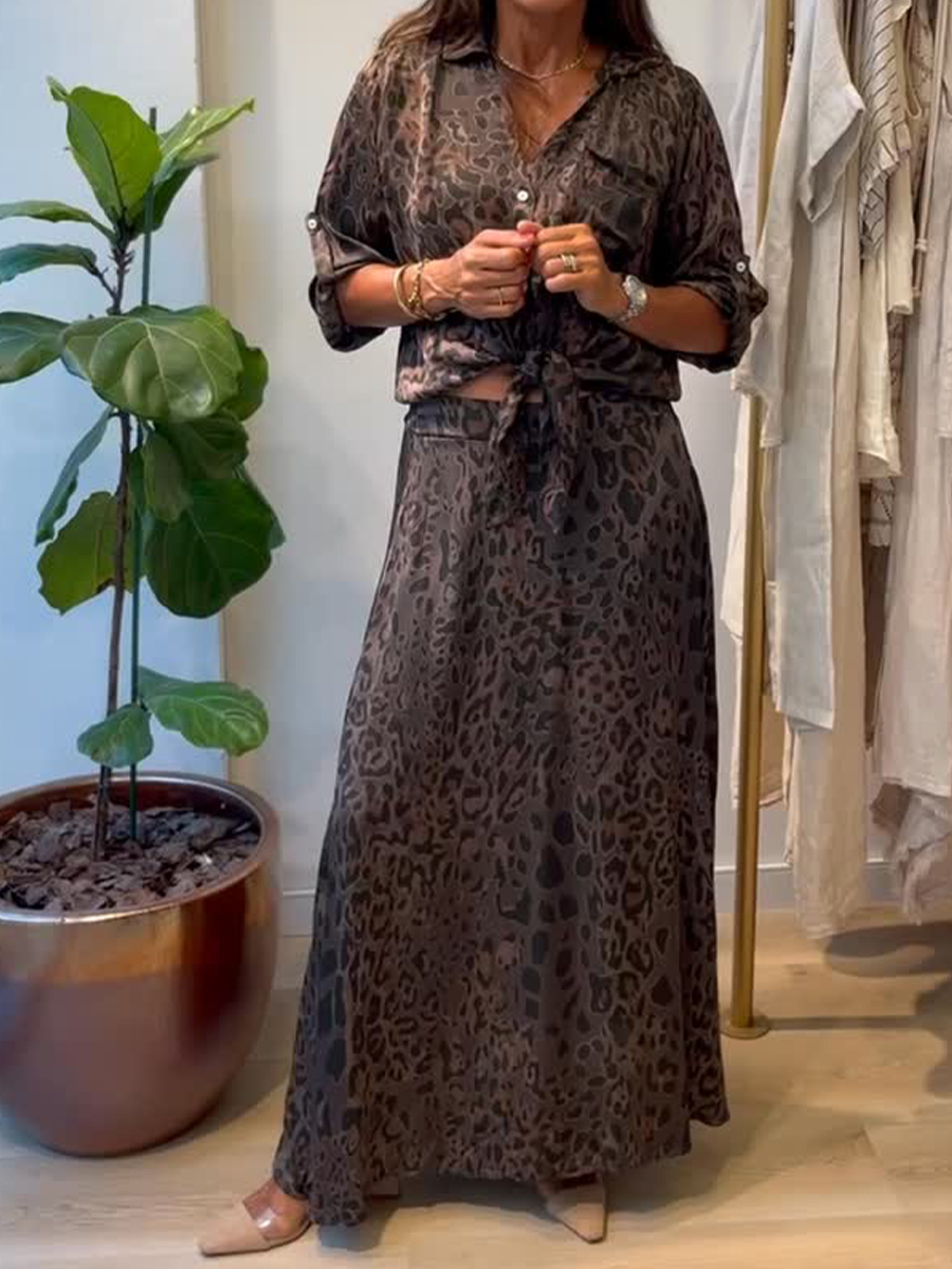 Cozy Linen And Cotton Leopard Print Skirt.