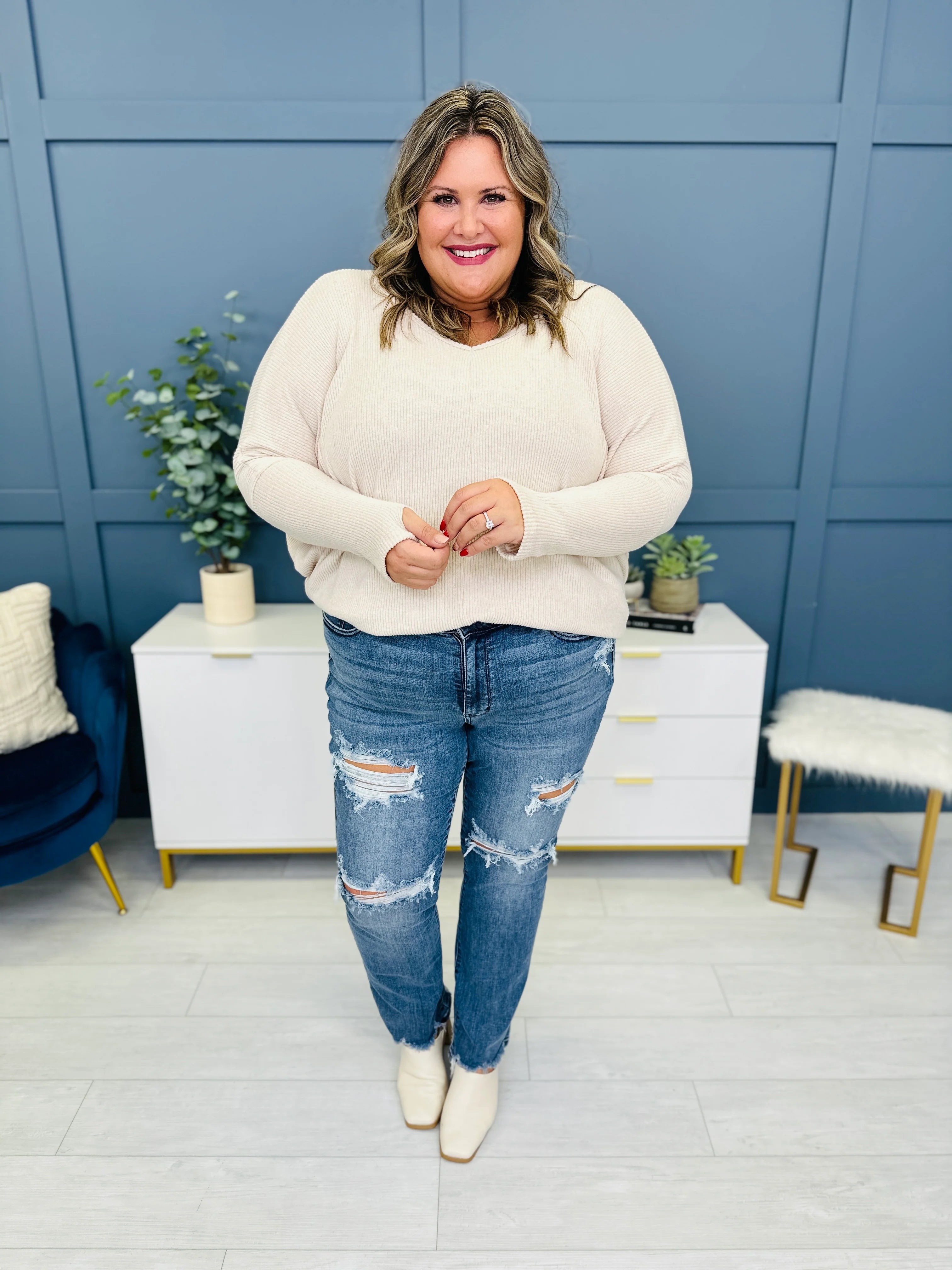 Judy Blue REG/CURVY Get Something Straight Mid Rise Jeans