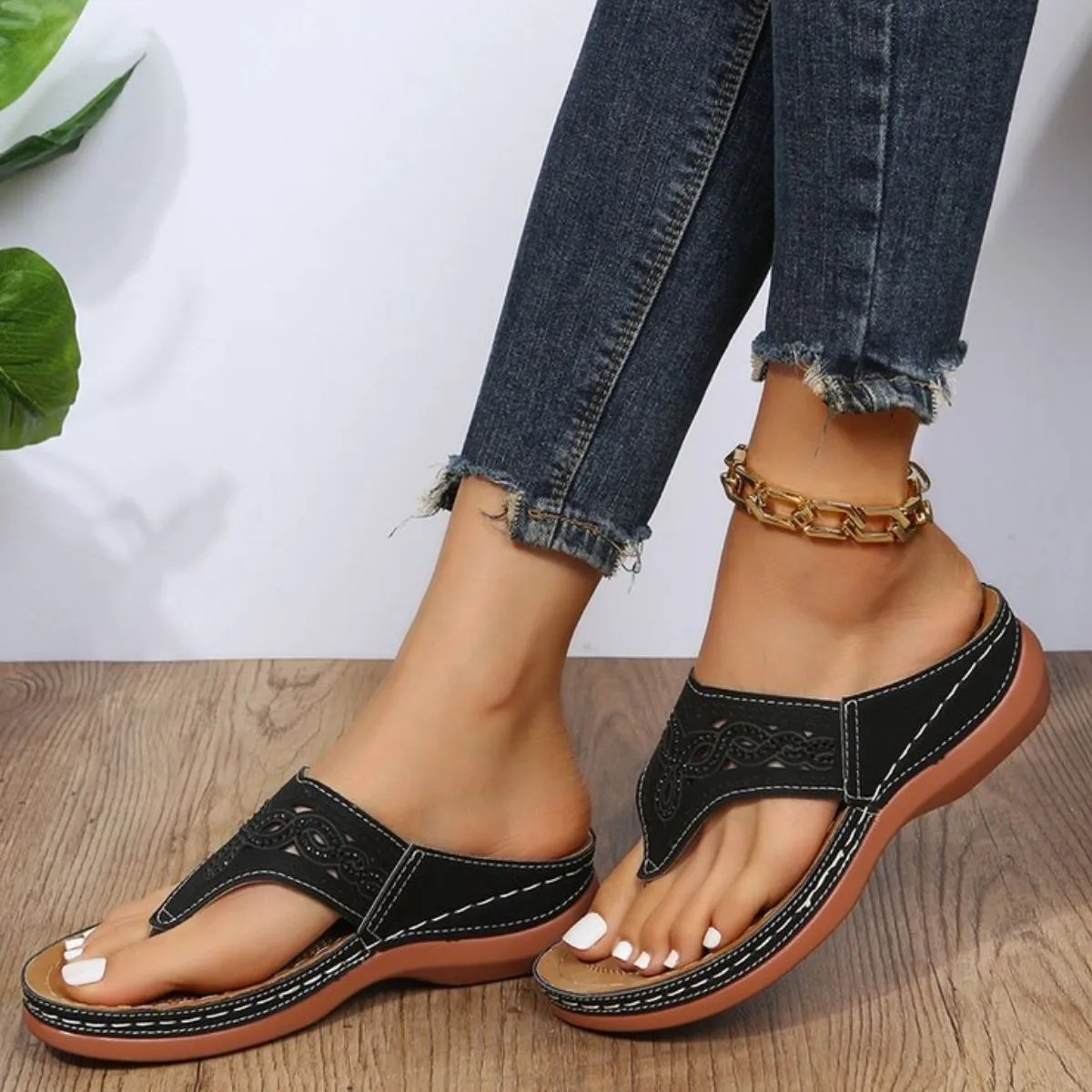 Toe Post Platform Sandals (multiple color options)
