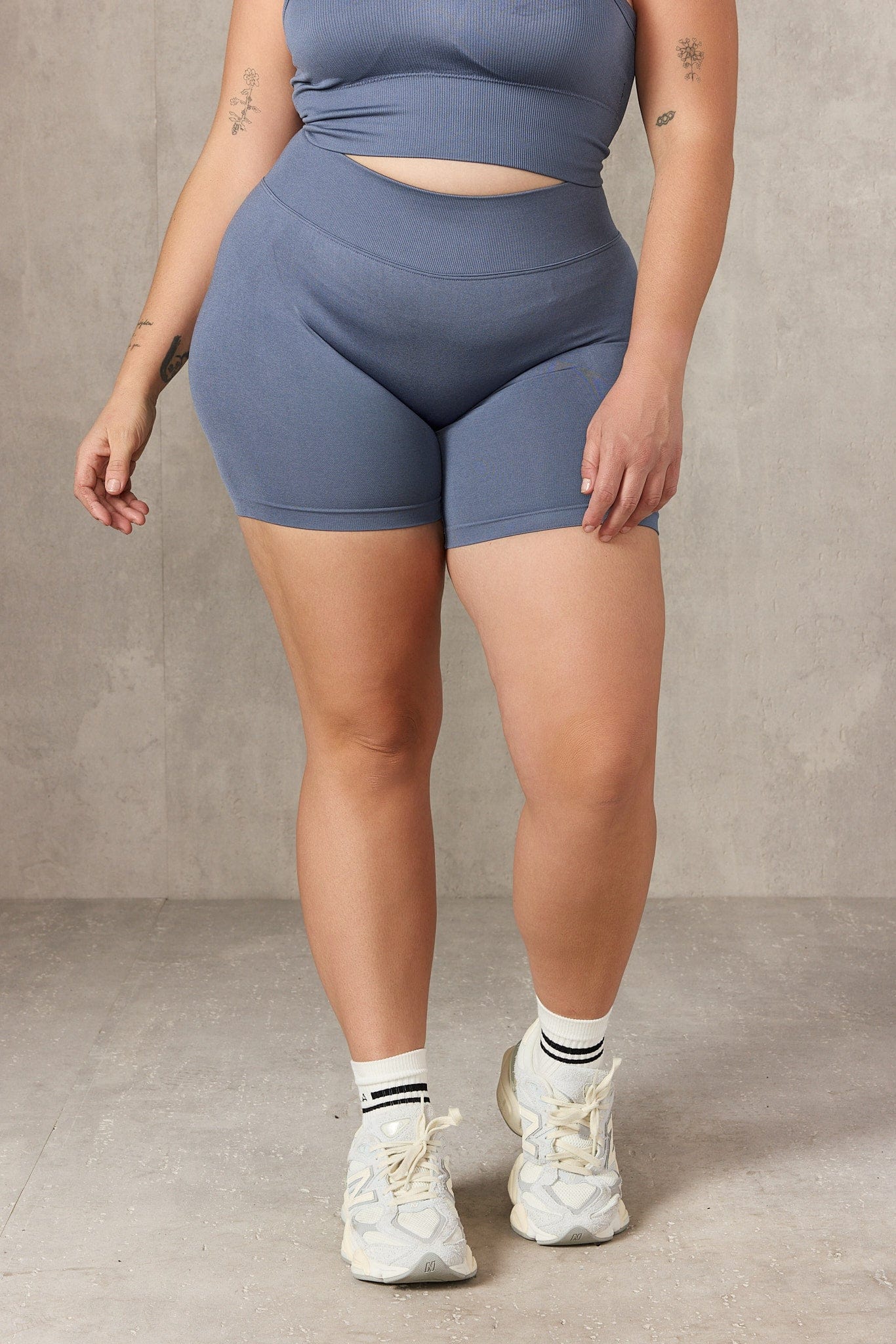 W128 Legacy Seamless Shorts