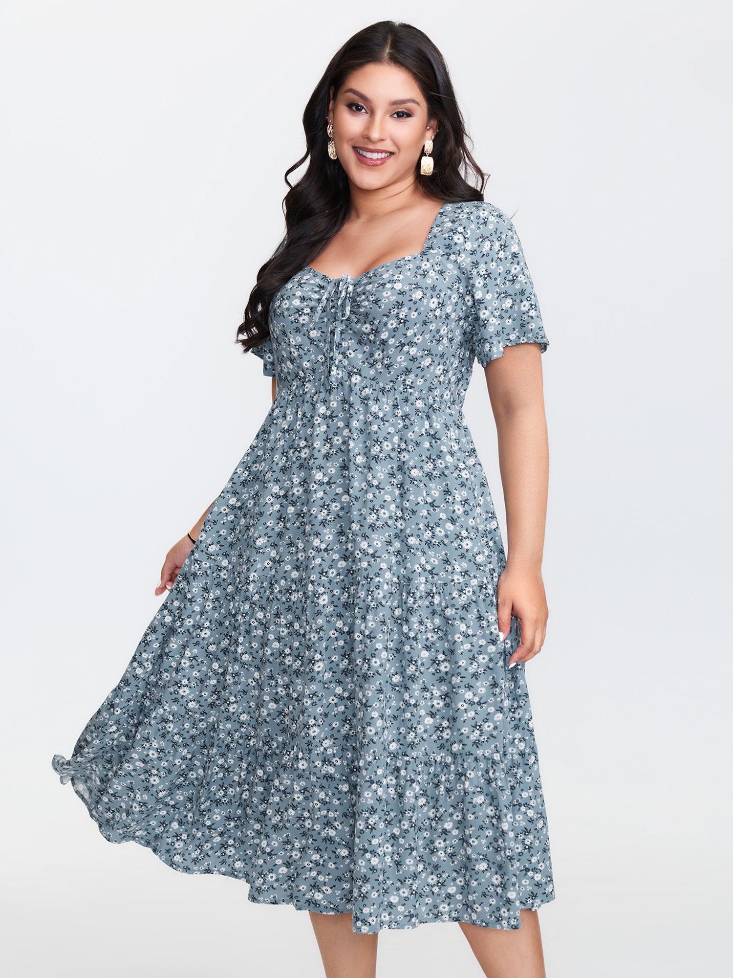 Ditsy Floral Sweetheart Drawstring Pocket Tiered Dress