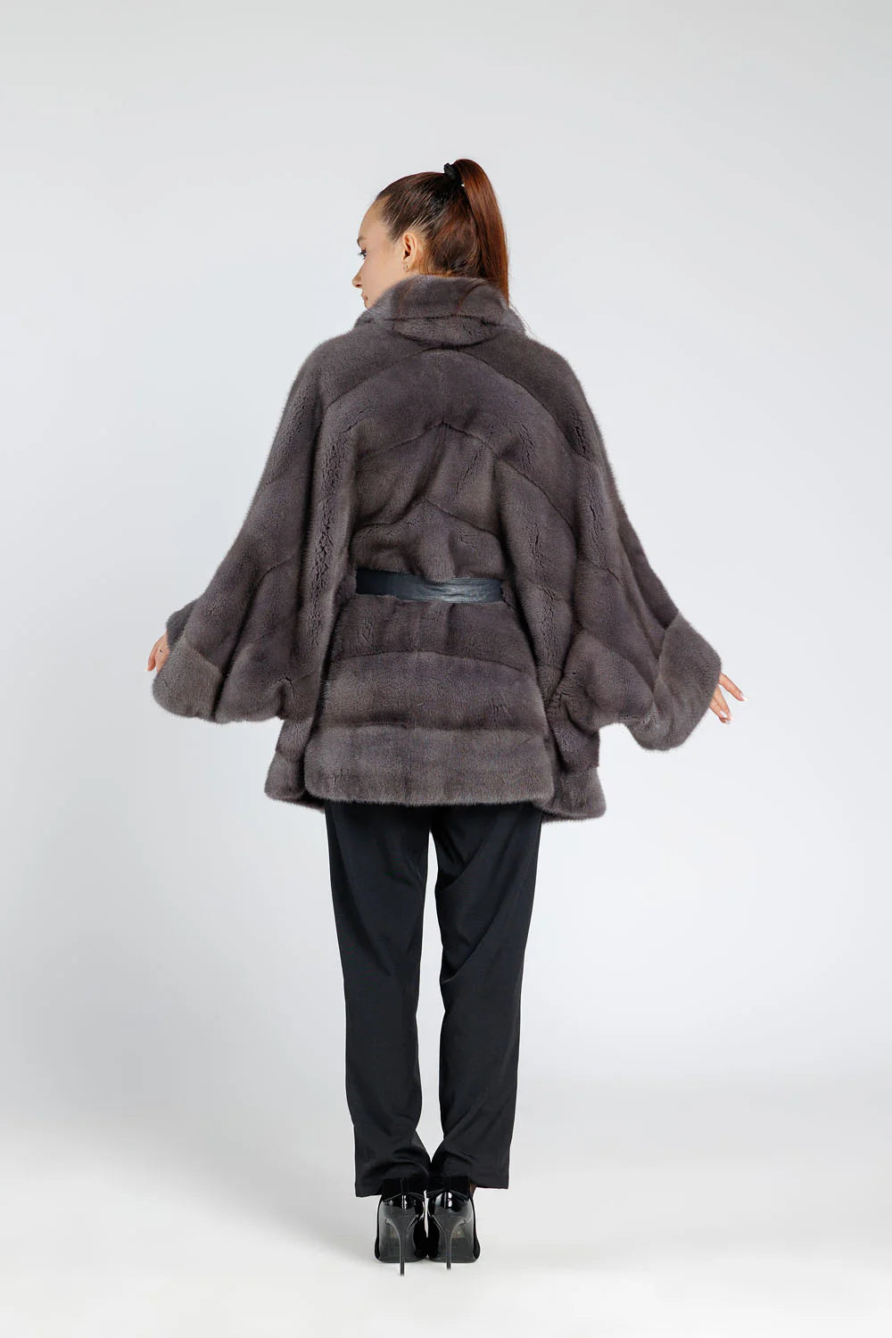 Haină din Blană Naturală de Vizon, cu Cordon din Piele, Guler Rever, Oversized, Femei, Graphite 393