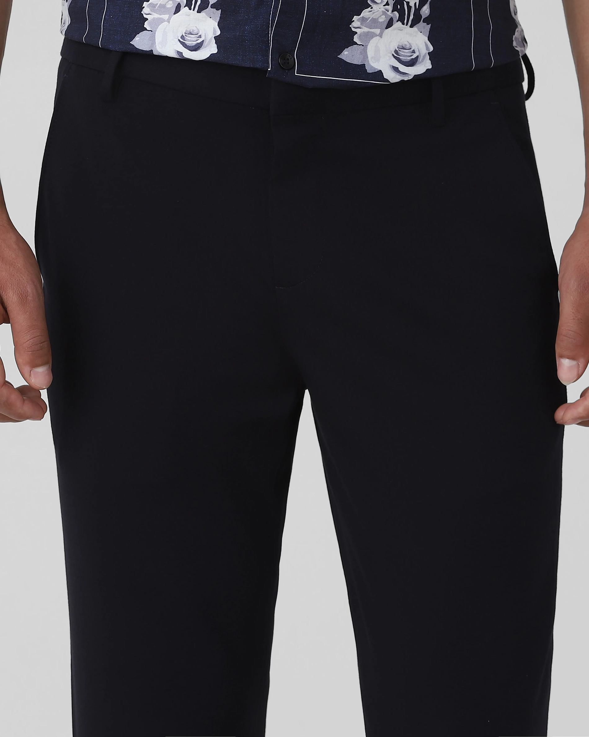 Classic Daily Slim-Fit Straight-Leg Navy Trousers