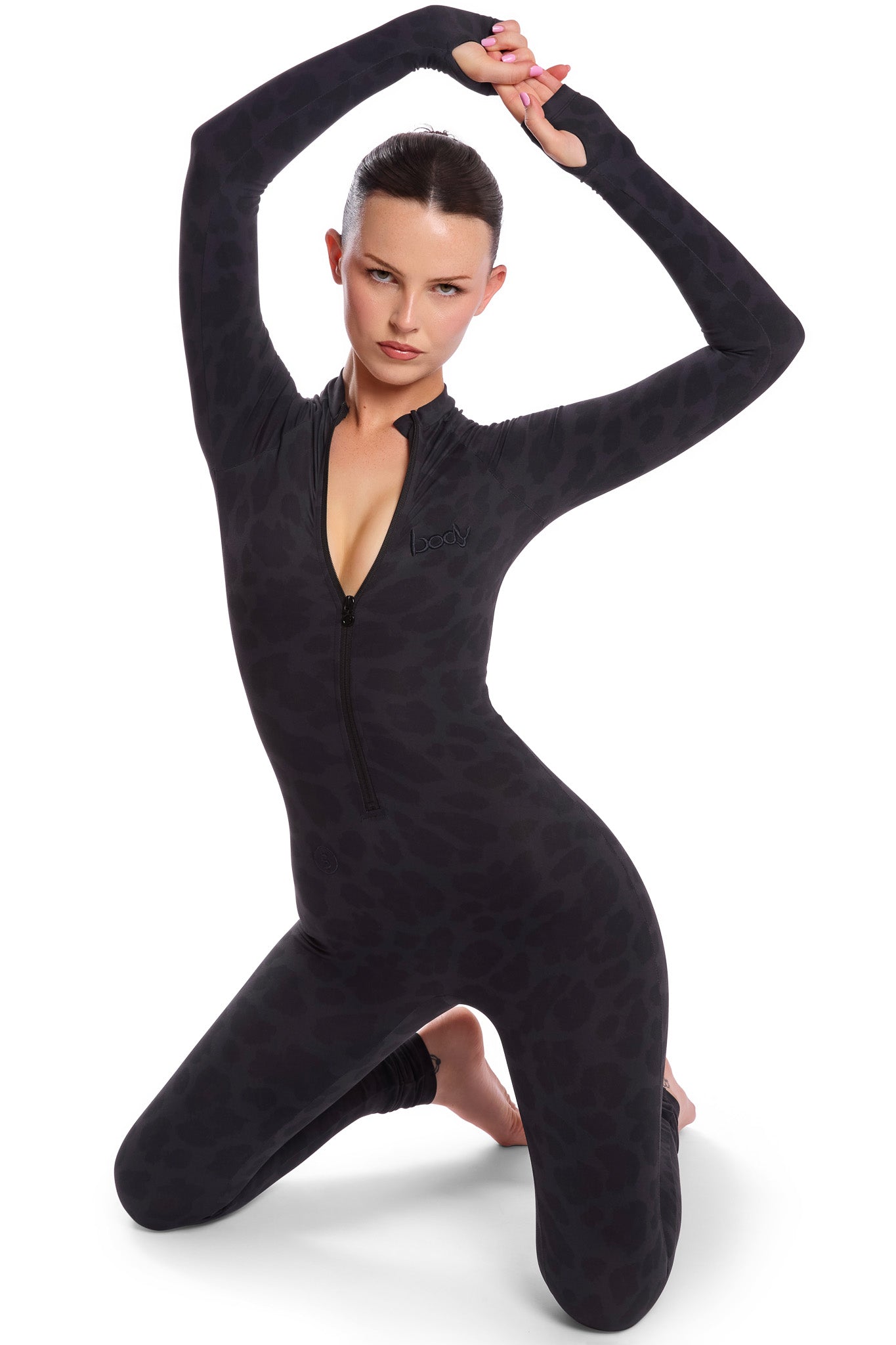 BASICS JUMPSUIT (DARK GIRAFFE)