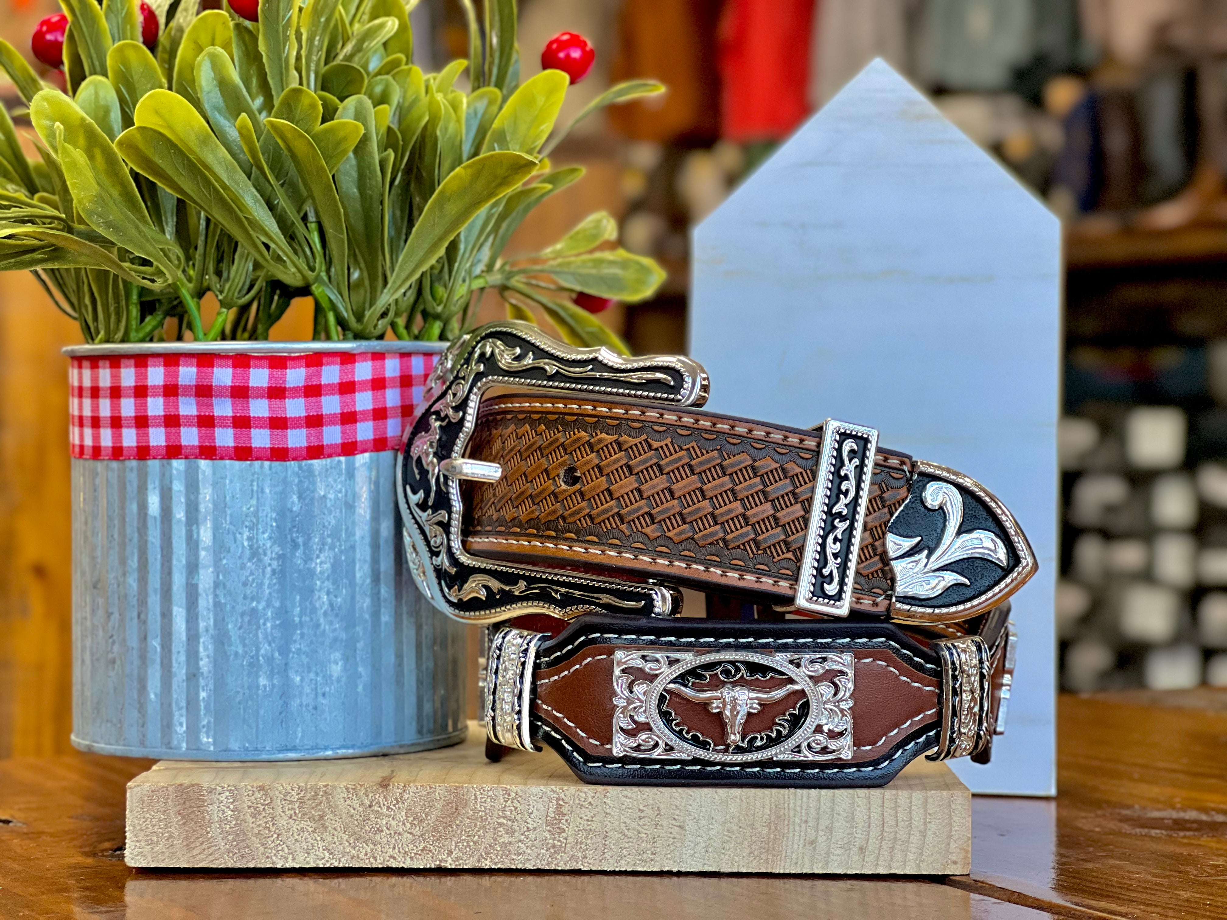Men’s Honey Leather Belt With Longhorn Concho