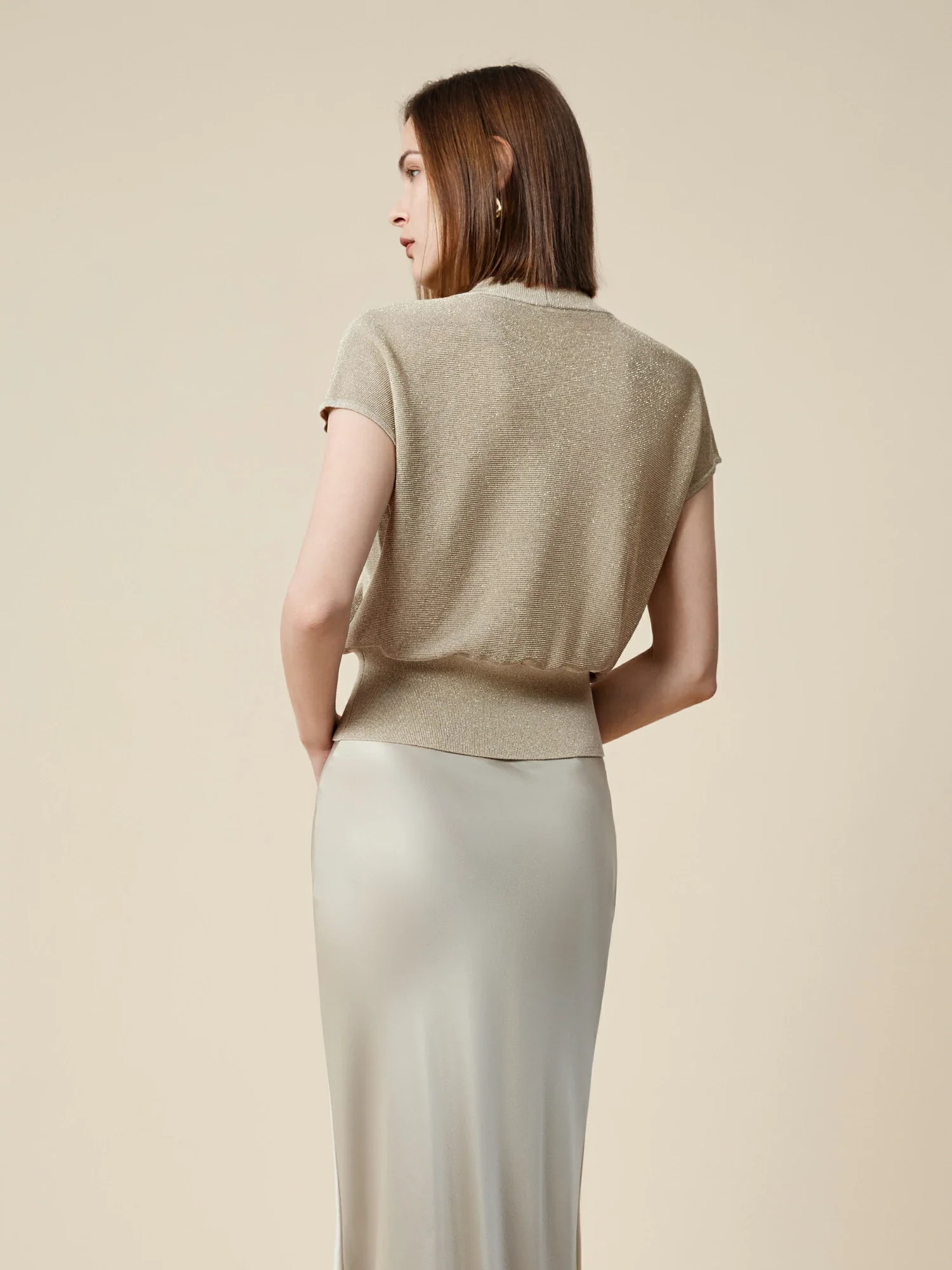 Gold Silver Yarn Short-sleeved Surplice Top