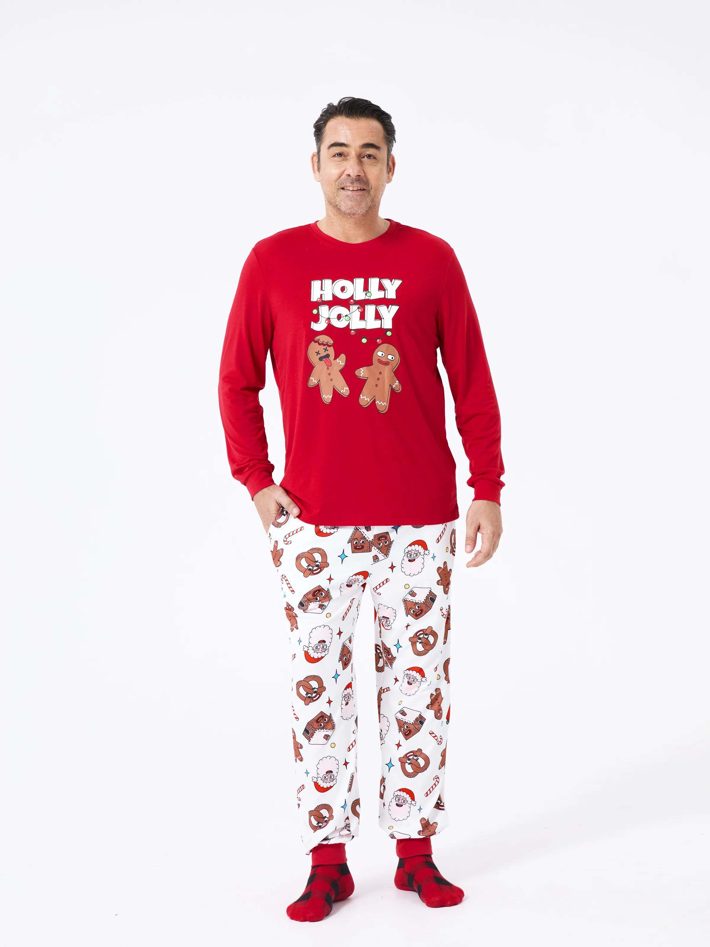 Christmas Matching Family Pajamas Set Gingerbread and Santa PJS with Christmas Socks Red