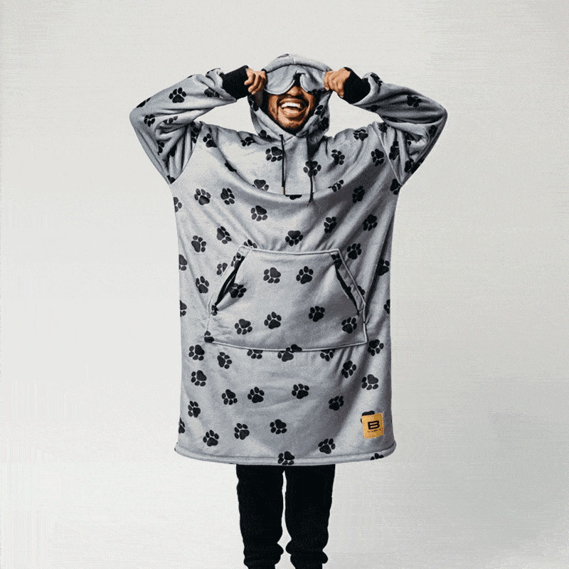 Wearable blanket Oversized with sherpa lining One size fits most.
