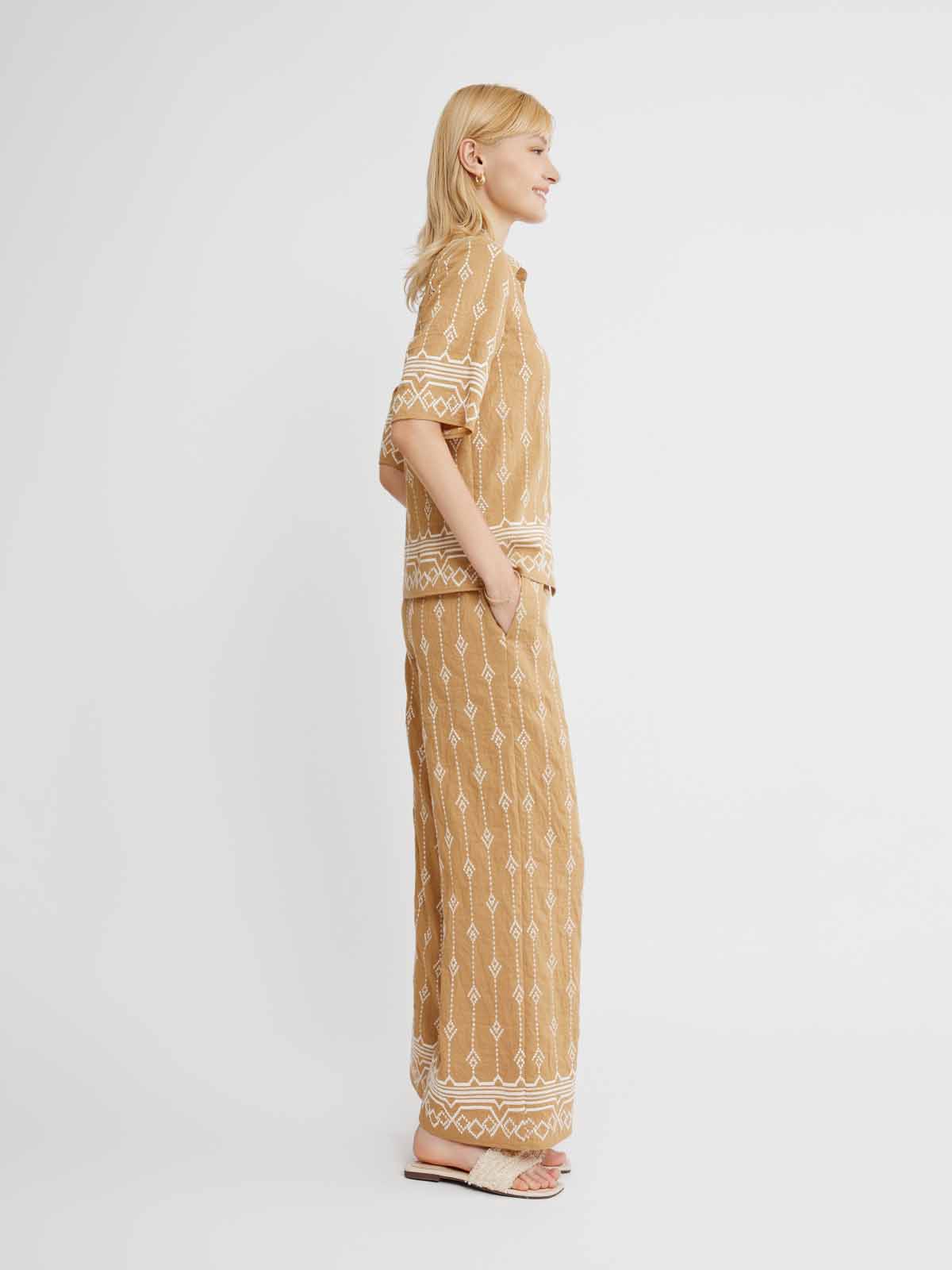 ASOBIO Embroidered Linen Shirt