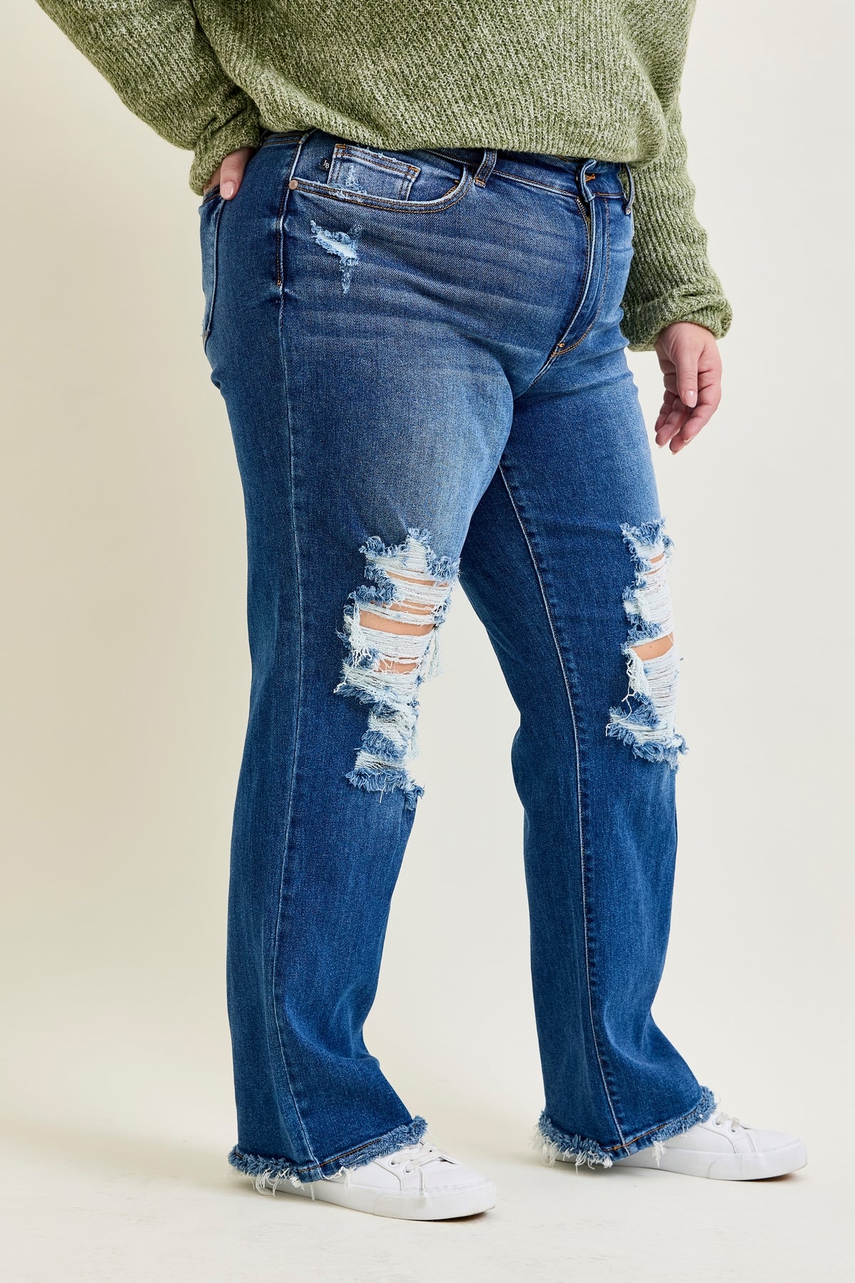 Brett Distressed Dad Jeans - PLUS