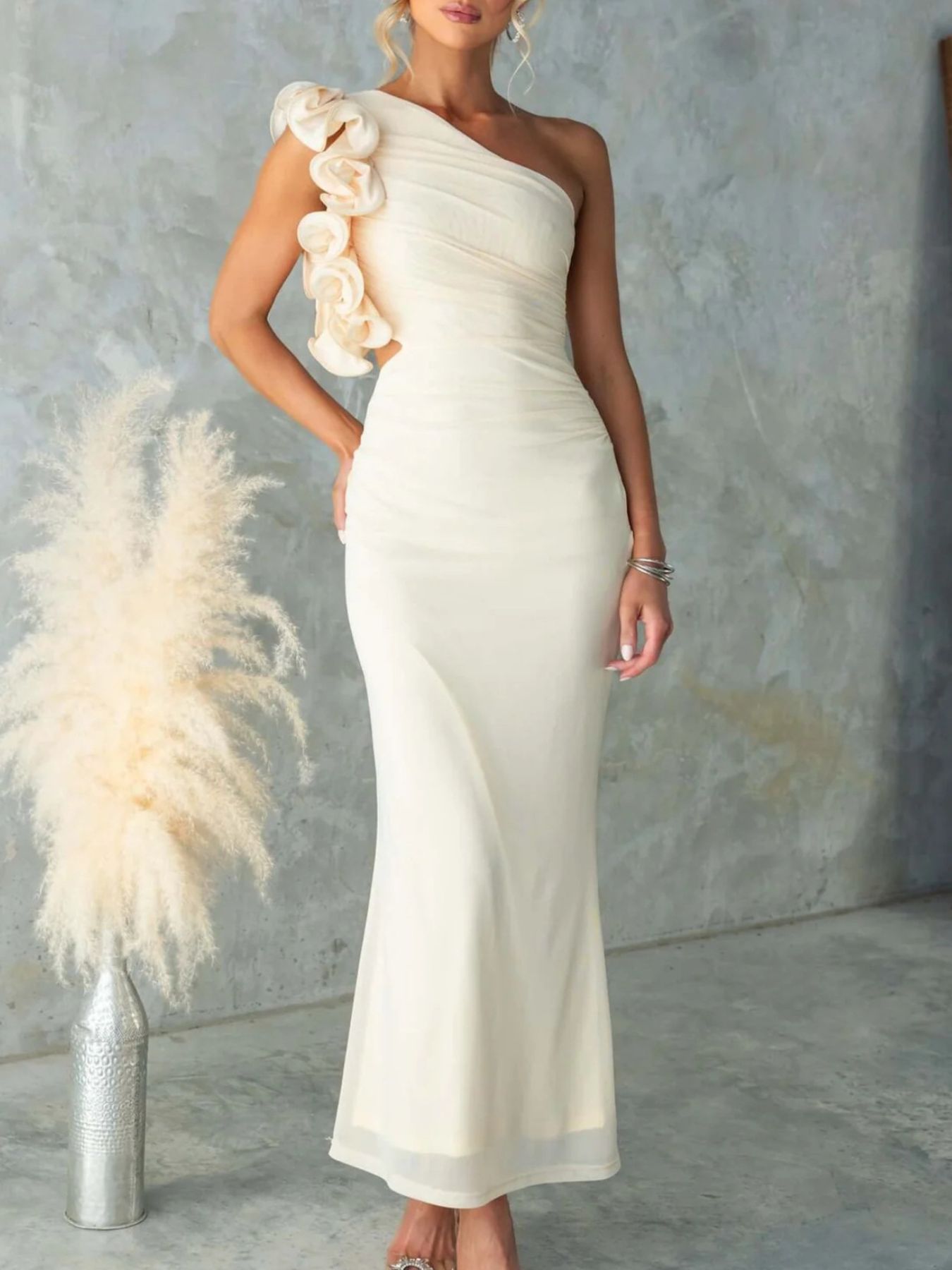 One-Shoulder Floral Trim Sleeveless Maxi Dress