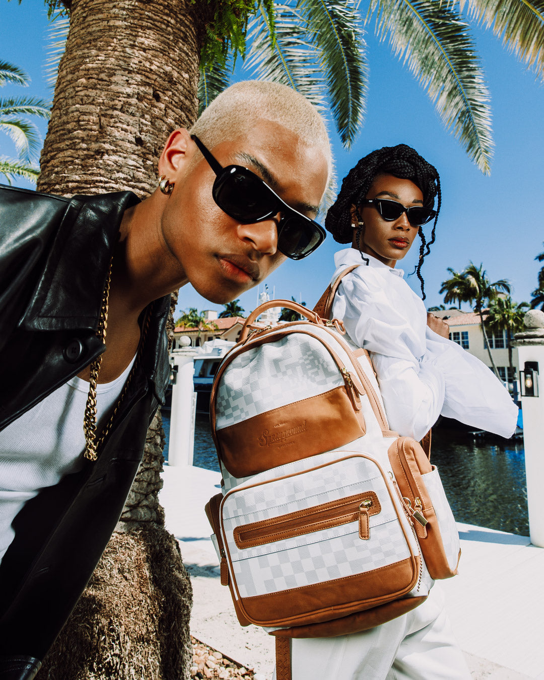 EXECUTIVE CLASS DLXV BACKPACK