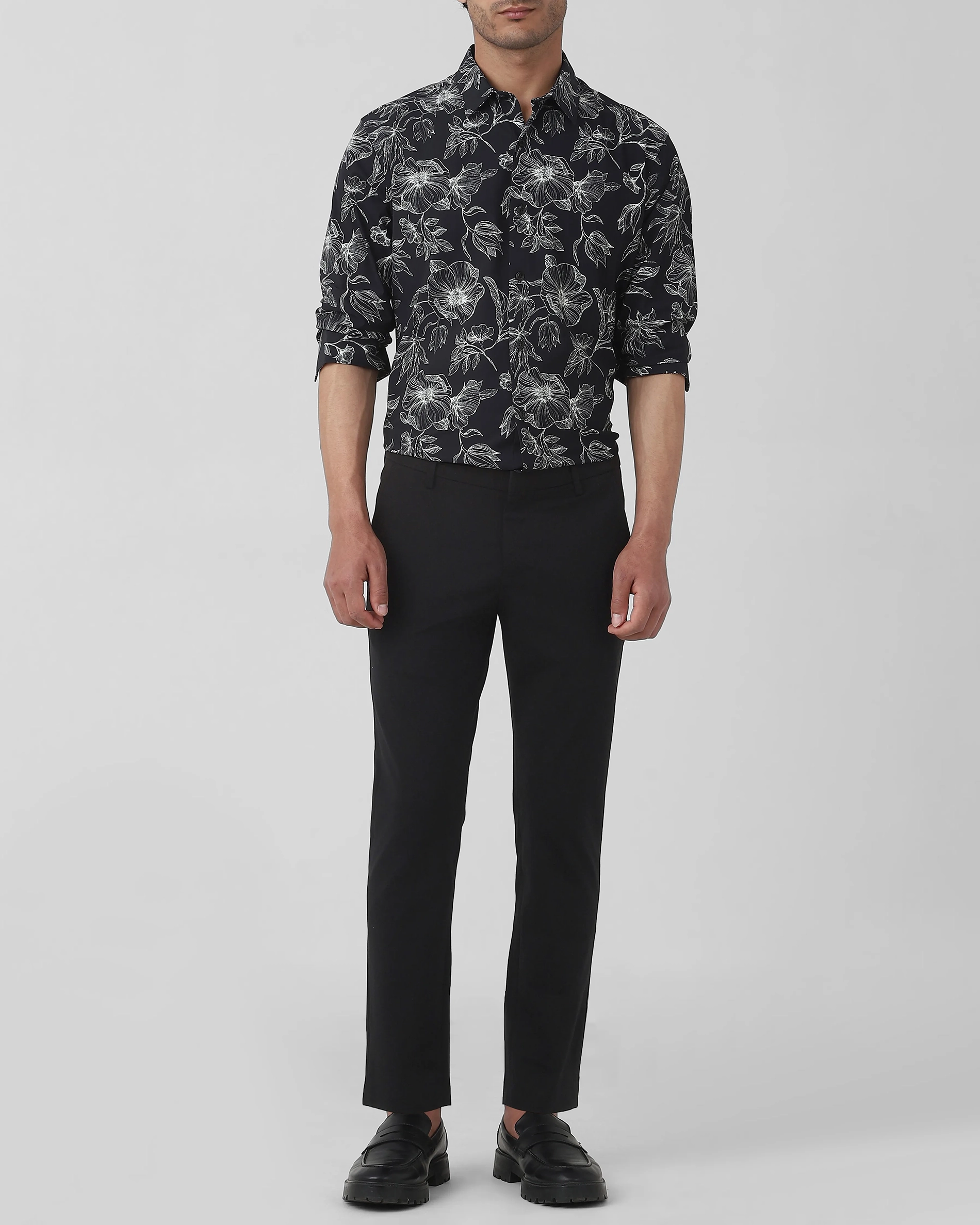 Classic Daily Slim-Fit Straight-Leg Black Trousers