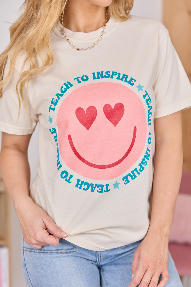 Teach To Inspire Smiley Ivory Graphic Tee