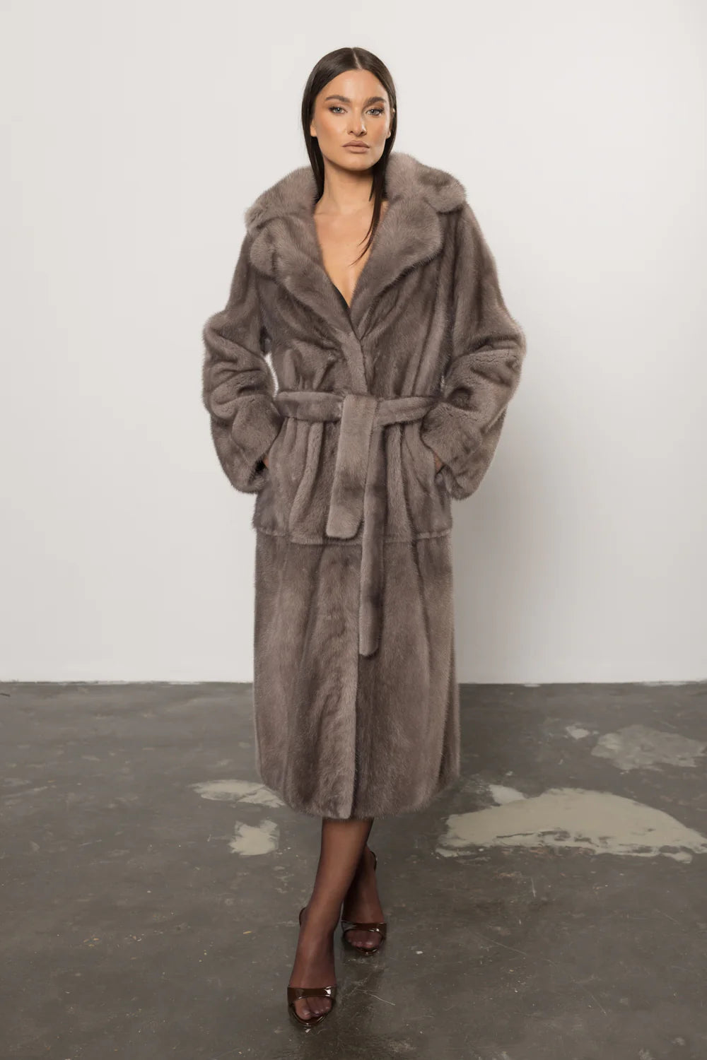 Palton din Blană Naturală de Vizon, cu Guler Rever și Cordon, Blue Iris 430