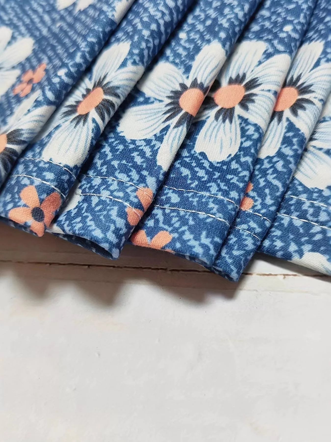 Floral Print V-Neck Long Sleeve Midi Dress