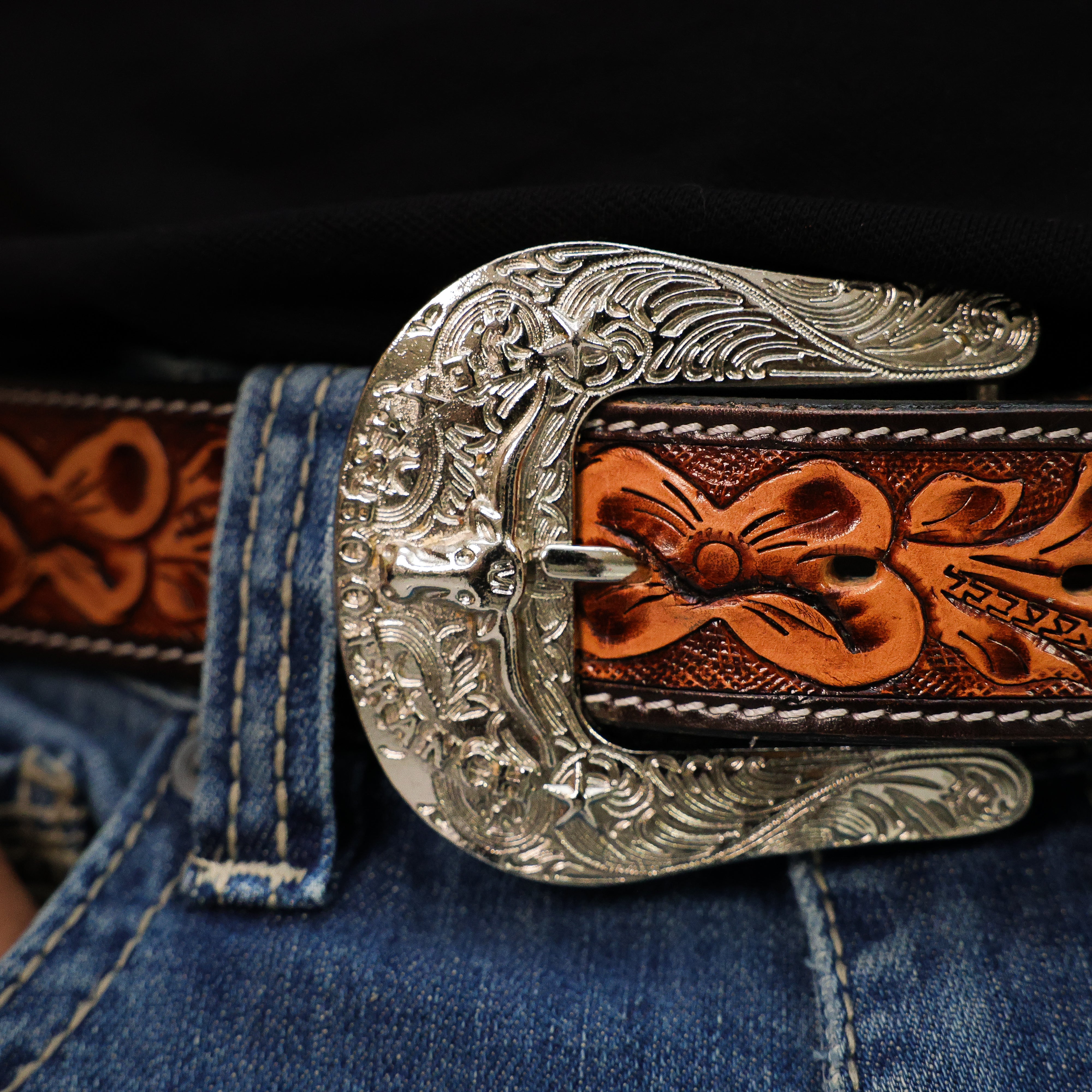 Hand-Tooled Artesanal Beaded Leather Belt
