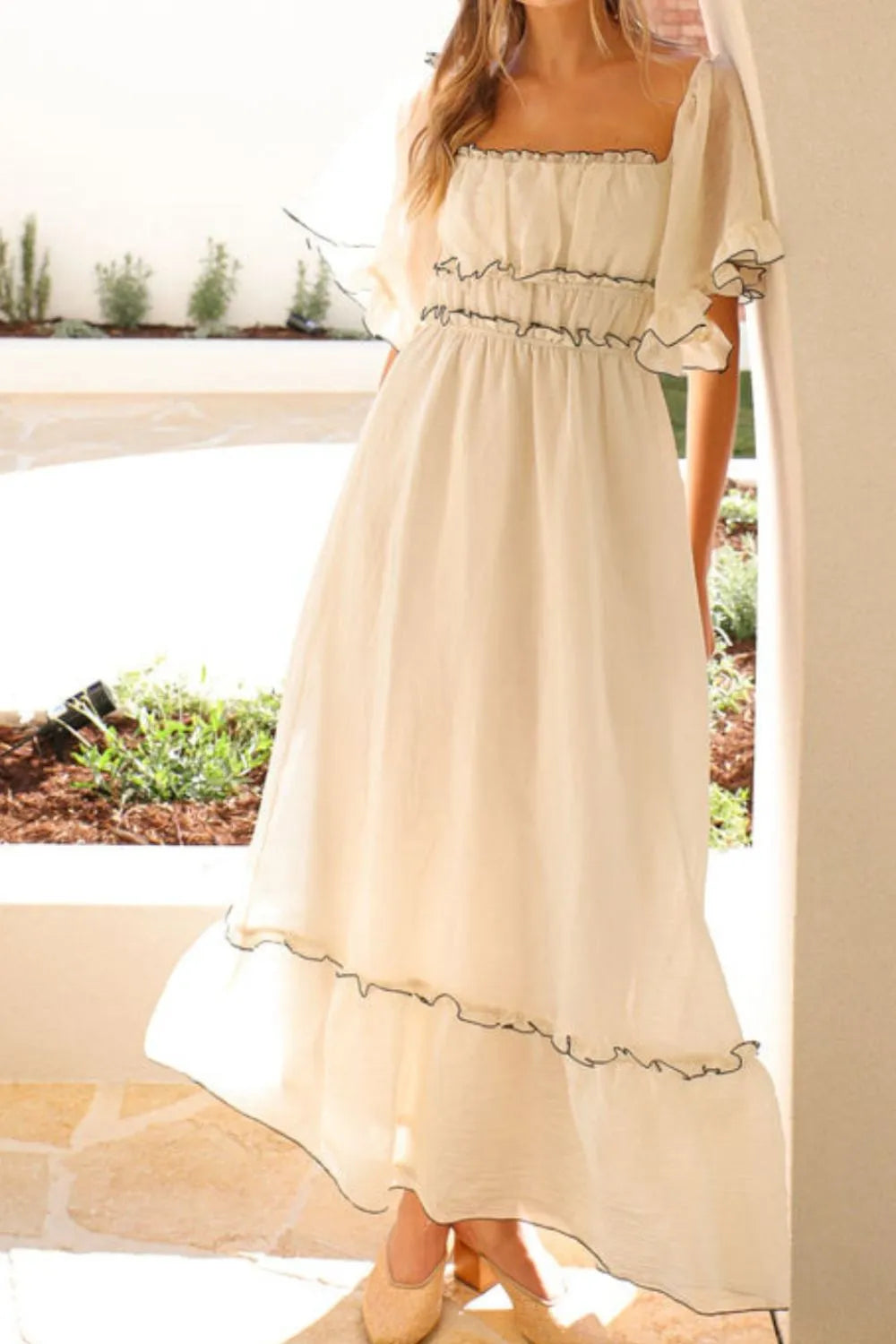 Linda's Square Neck Short Sleeve Midi Dress