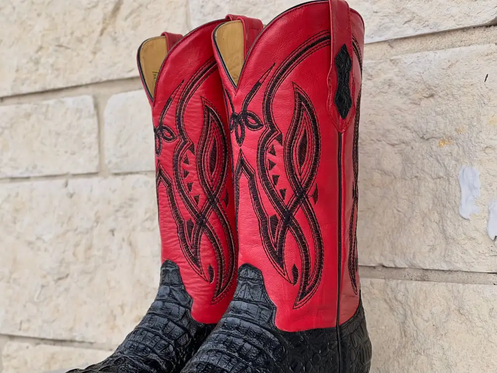 Men’s Black Caiman Back With Red Shaft